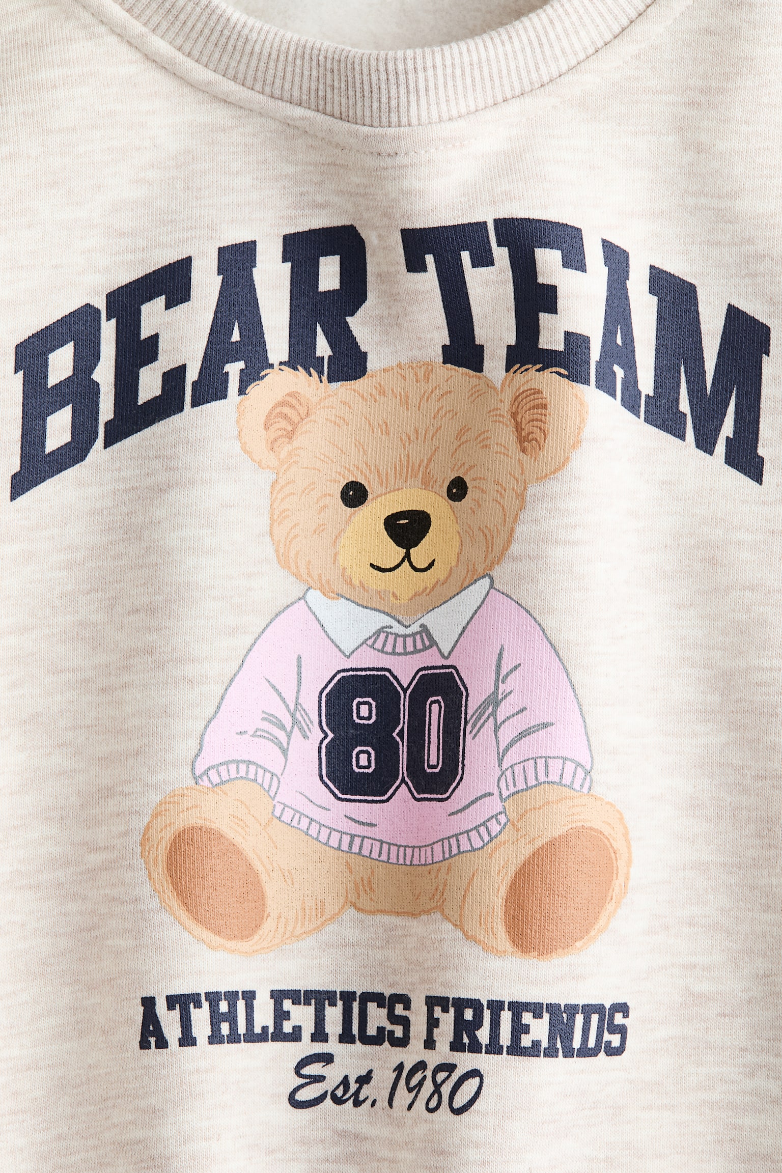 Bluza z motywem - Beżowy melanż/Bear team/Jasnoszary melanż/Amour/Różowy/Amour/Biały/Wiśnie/Jasnoróżowy/Motyle/Granatowy/Wiśnie - 2