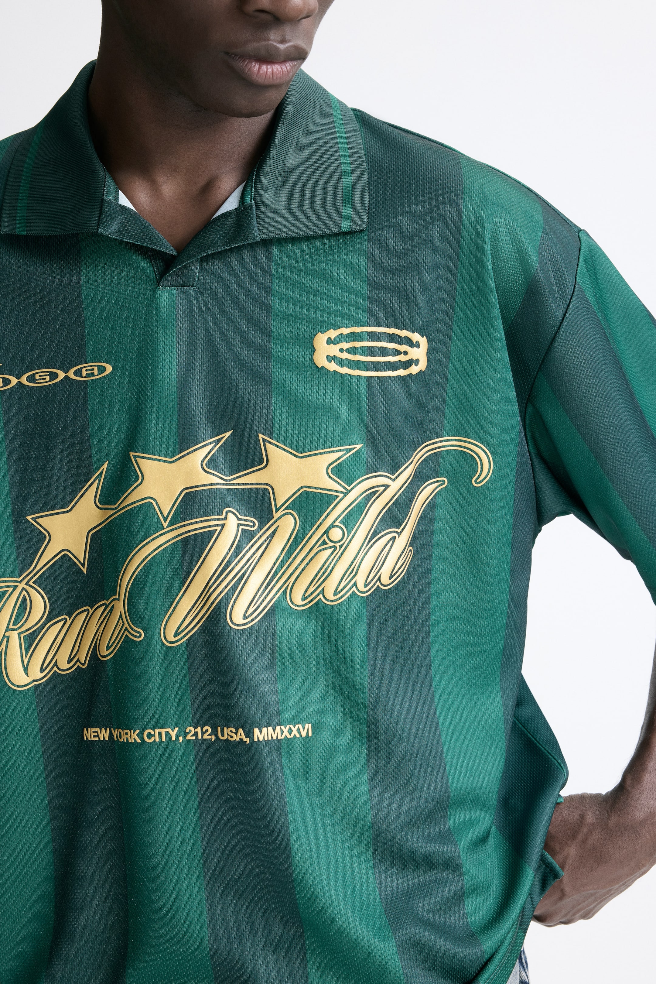 View larger image: Loose-Fit Soccer Shirt - Dark green/Run Wild - Men | H&M US 4