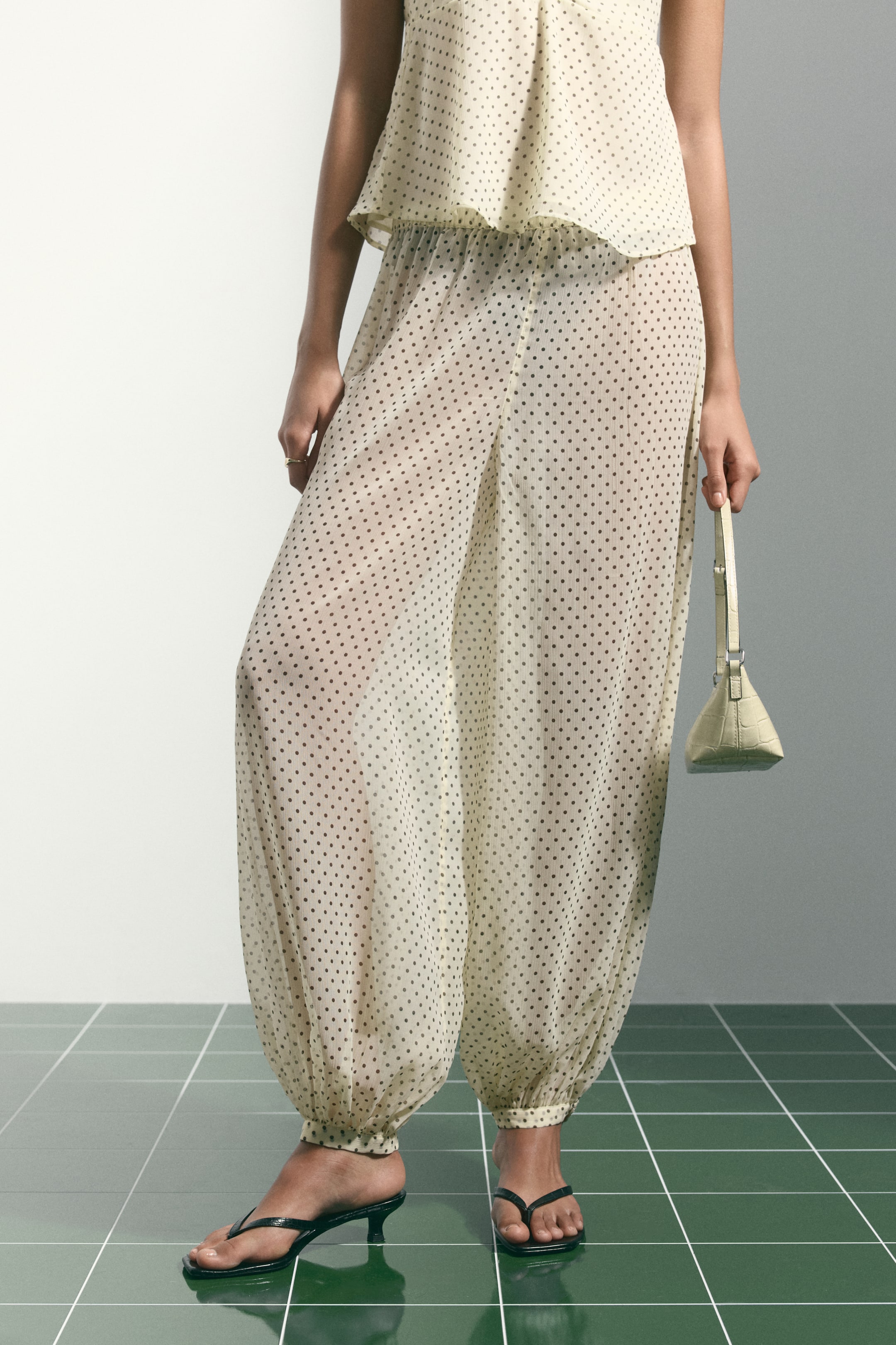 Balloon-Leg Pull-On Pants