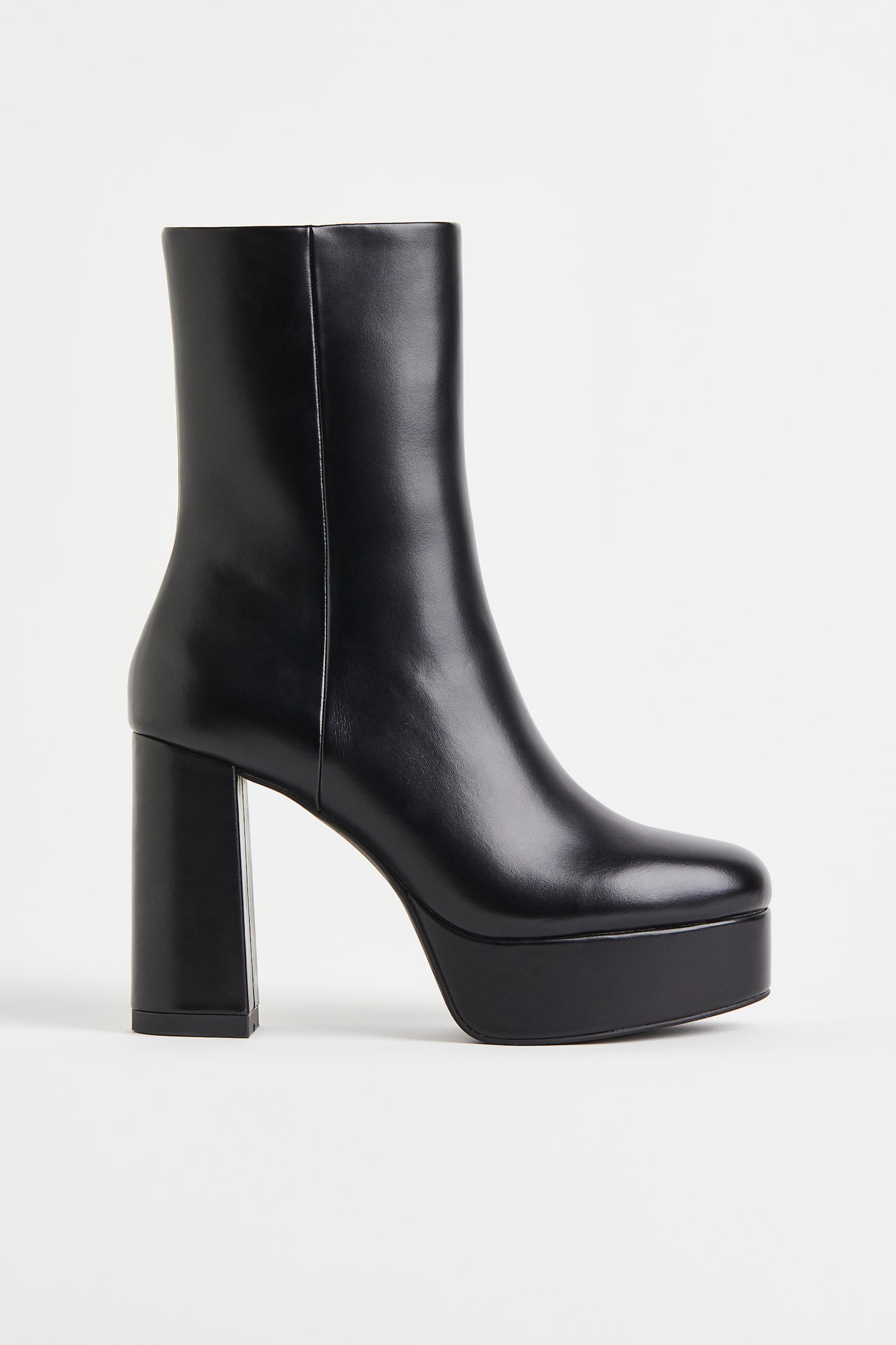 Platform Boots - Black - 1