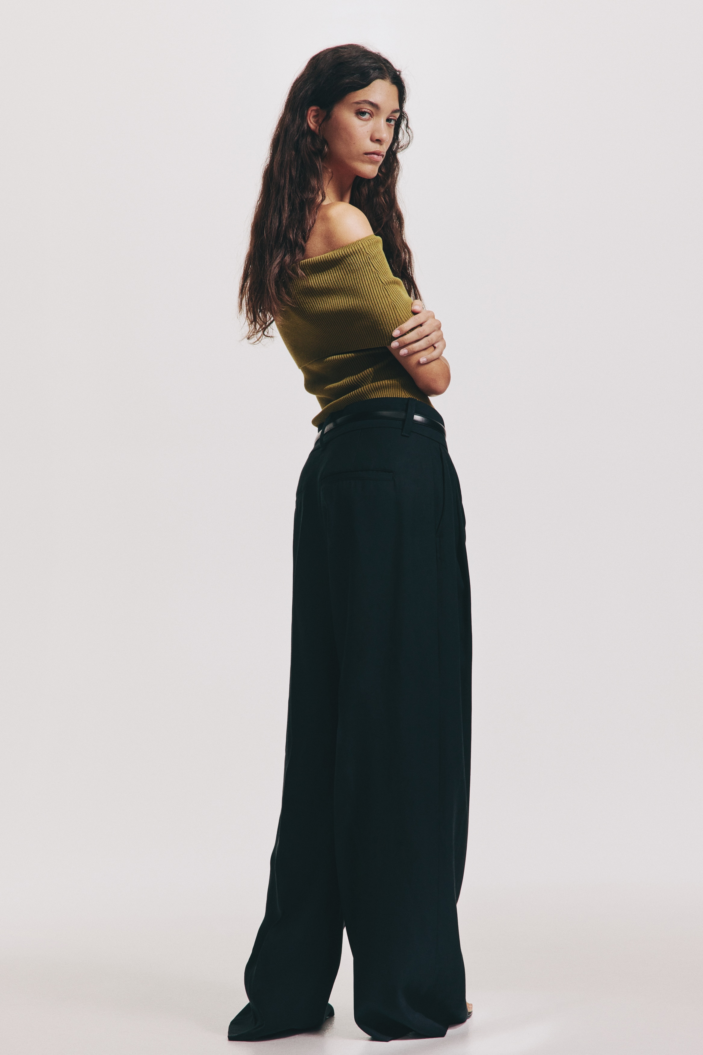 Rib-knit off-the-shoulder top