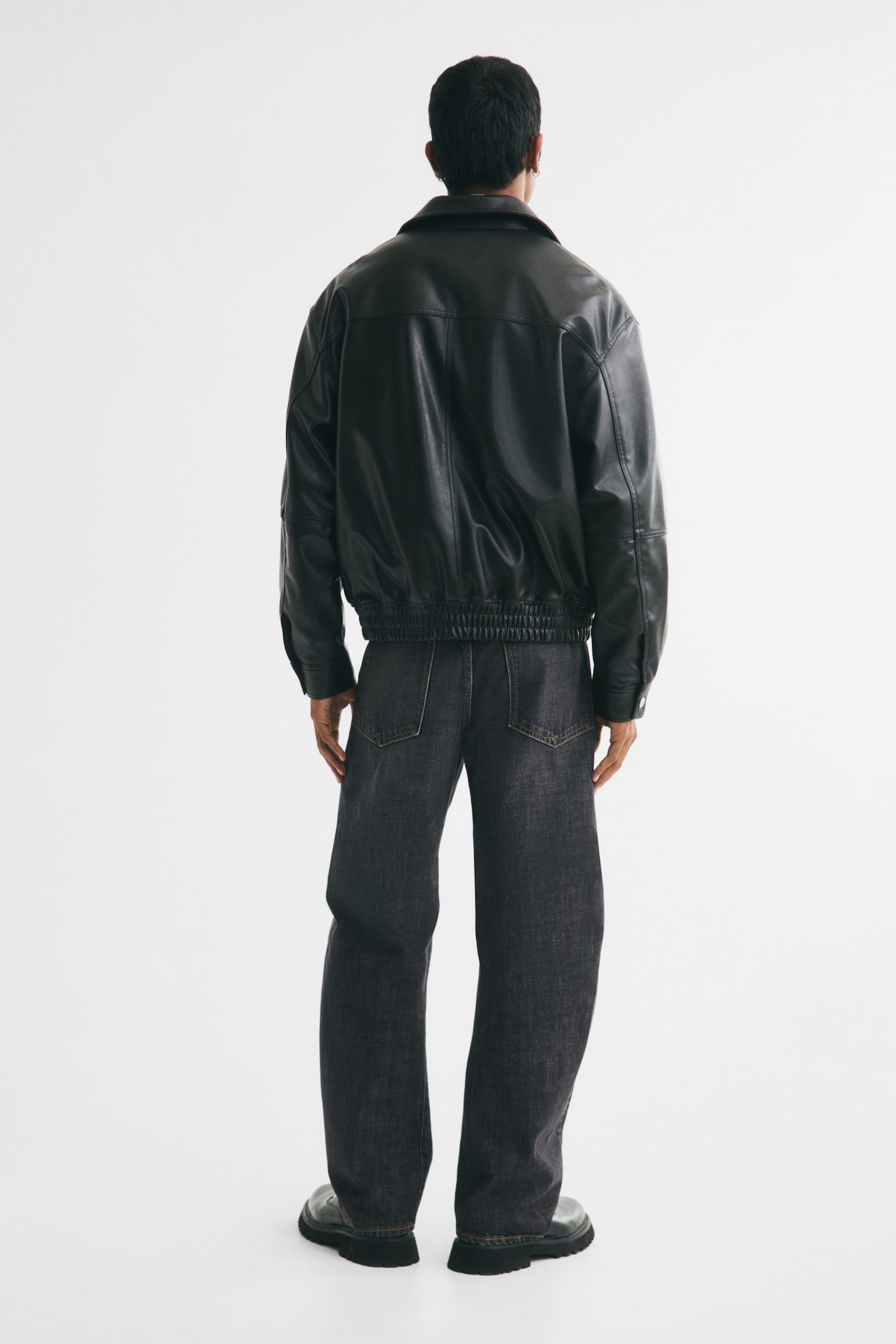 Мужские джинсы H&M Loose-Fit Barrel-Leg, цвет: Джинсовый чёрный — фото 4