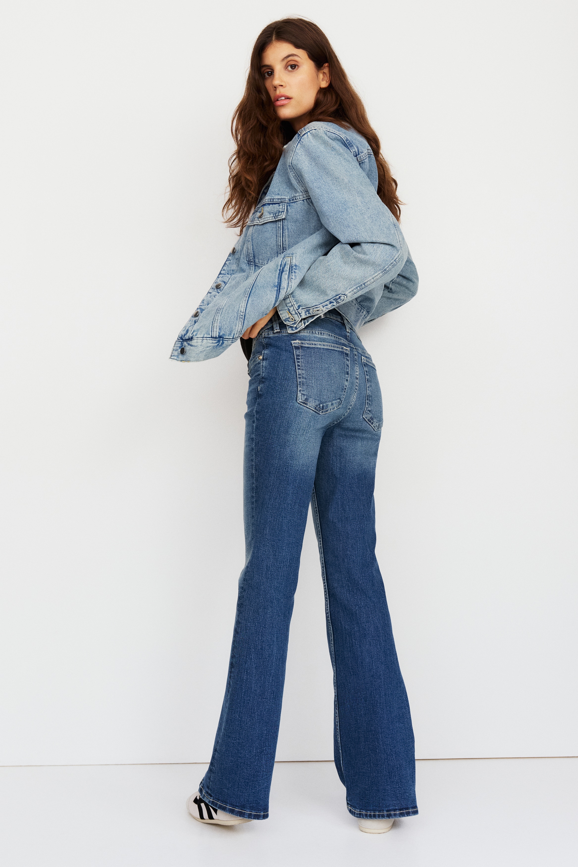 Women's Dark denim blue MAMA Flared Jeans | H&M US