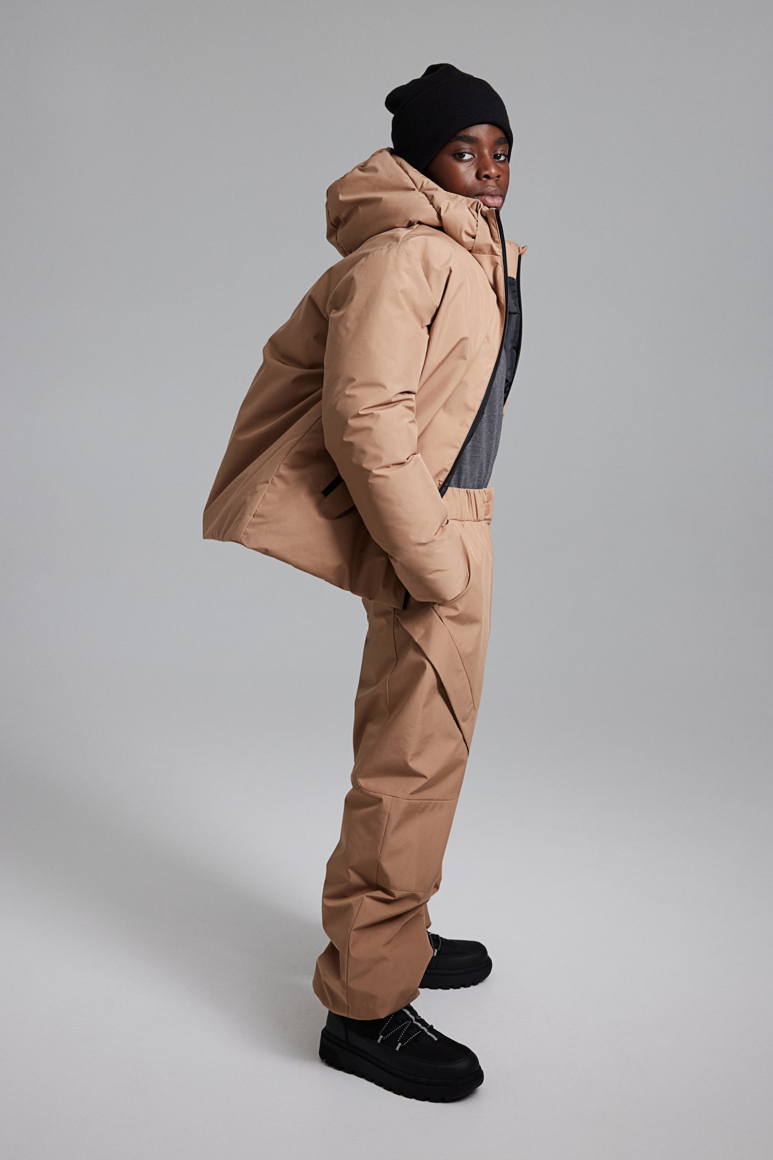 Water-repellent padded trousers in ThermoMove™ - Dark beige/Black - 2