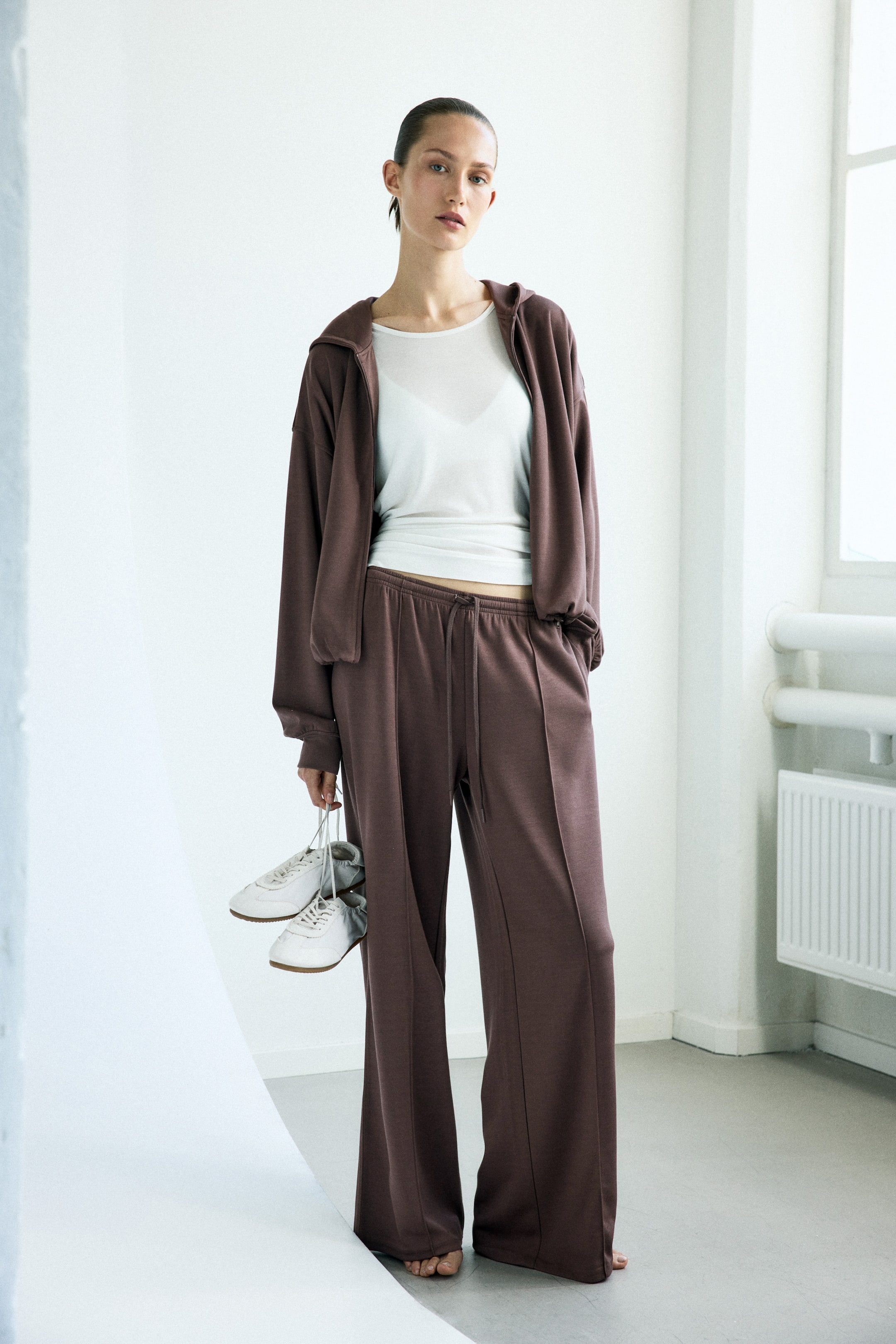 Женские куртки H&M Viscose-Blend Hooded Jacket — фото 6