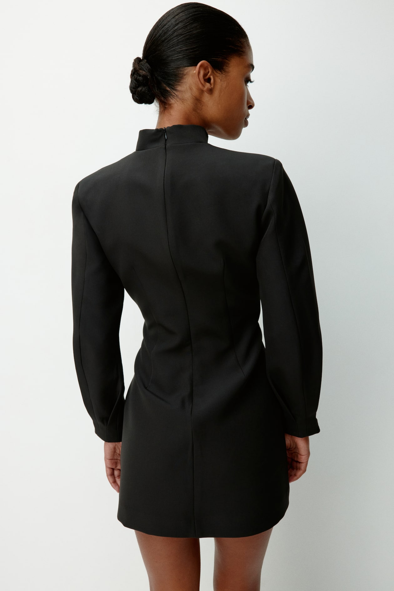 Long-Sleeved Dress - image 4