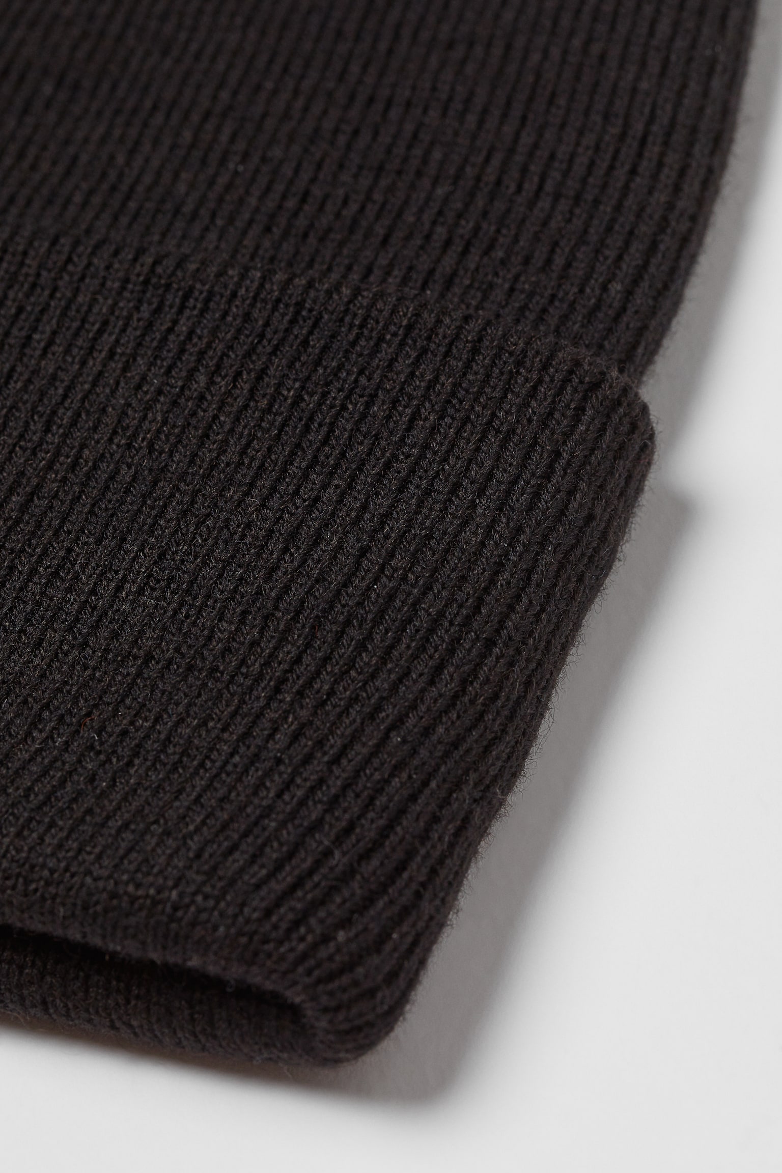 Knit Beanie - Black - 2