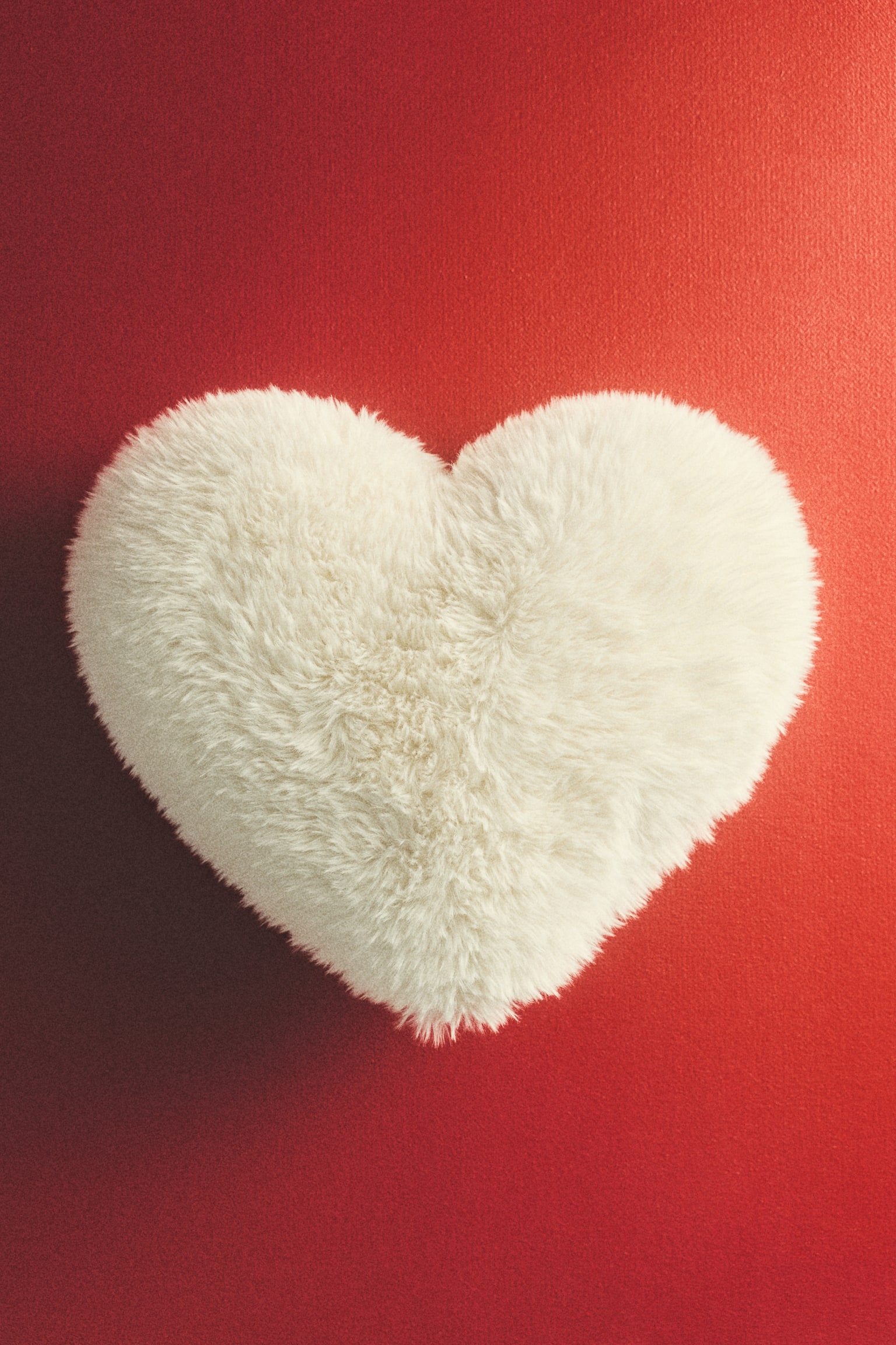 Fluffy Heart-Shaped Cushion - White - 2