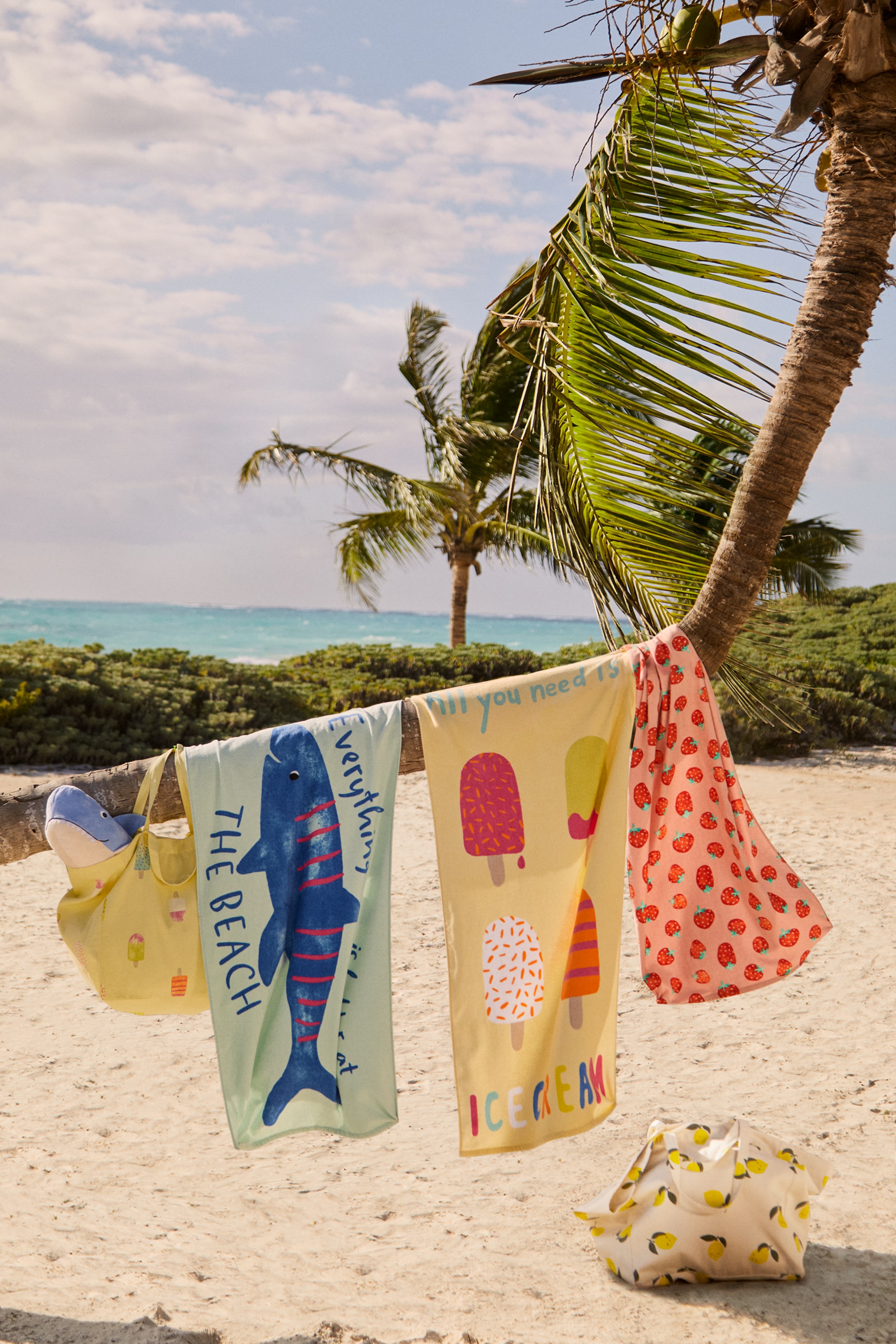 Patterned Bath Towel