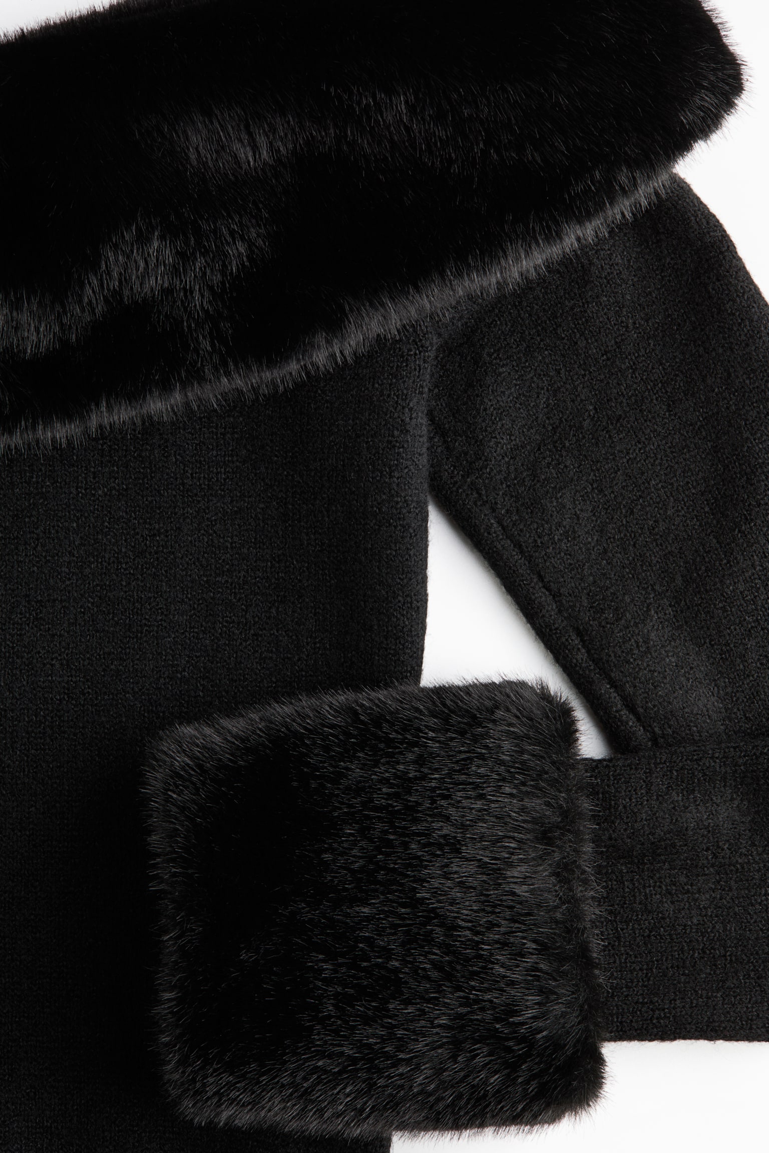 Knitted off-the-shoulder dress - Black - 6