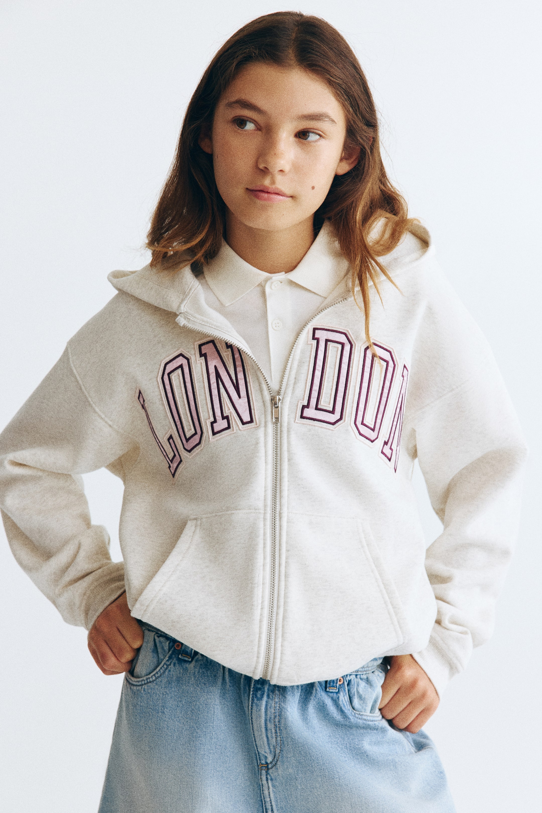 Ver imagen más grande: Chaqueta sudadera con capucha y motivo estampado - Beige claro jaspeado/London - NIÑOS | H&M ES 1