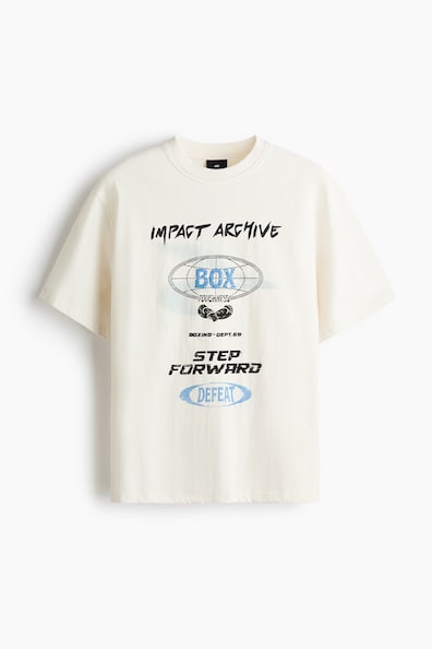 ルーズフィット プリントボクシーTシャツ