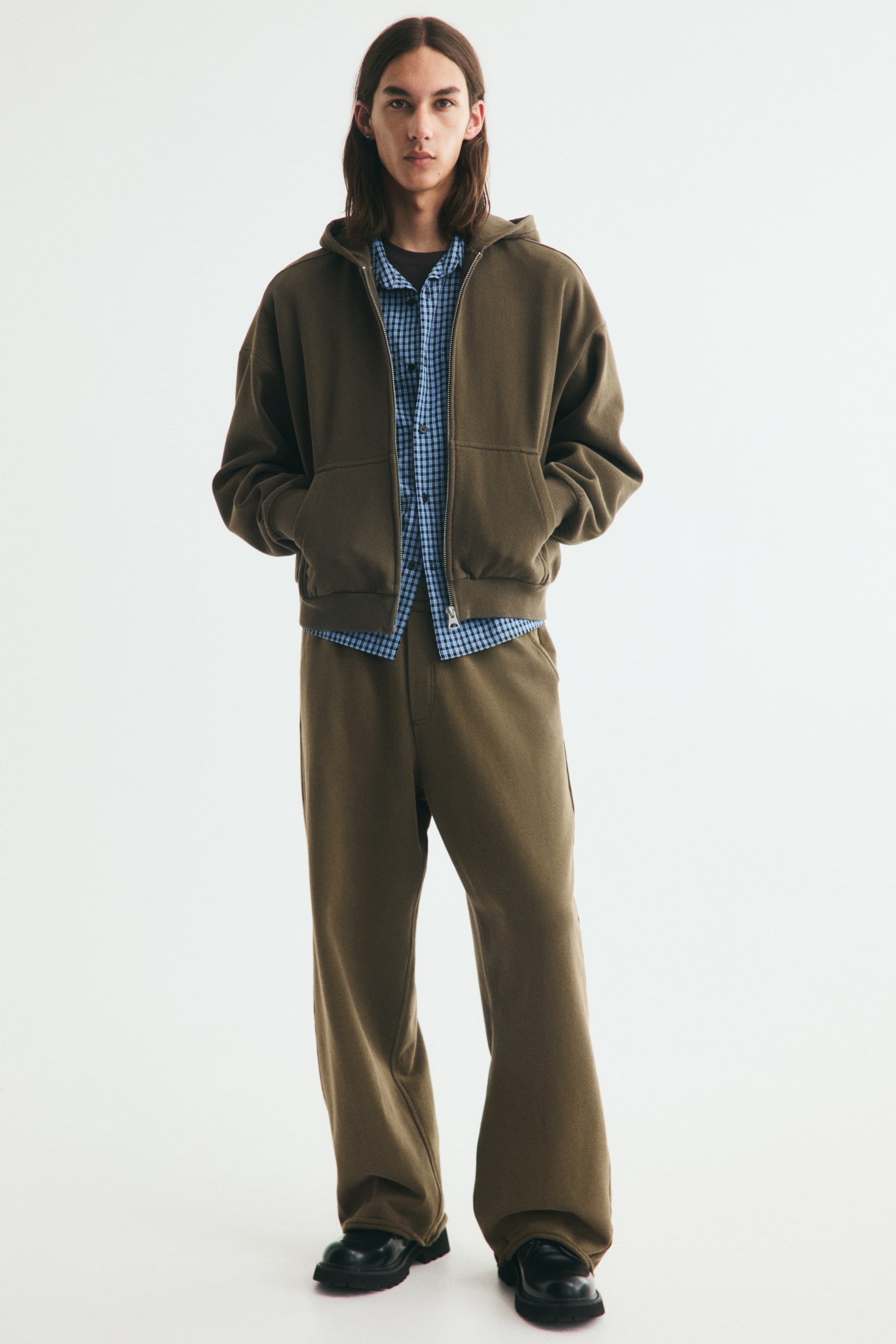 View larger image: Relaxed-Fit Cotton Sweatpants - Dark khaki green - Men | H&M CA 1