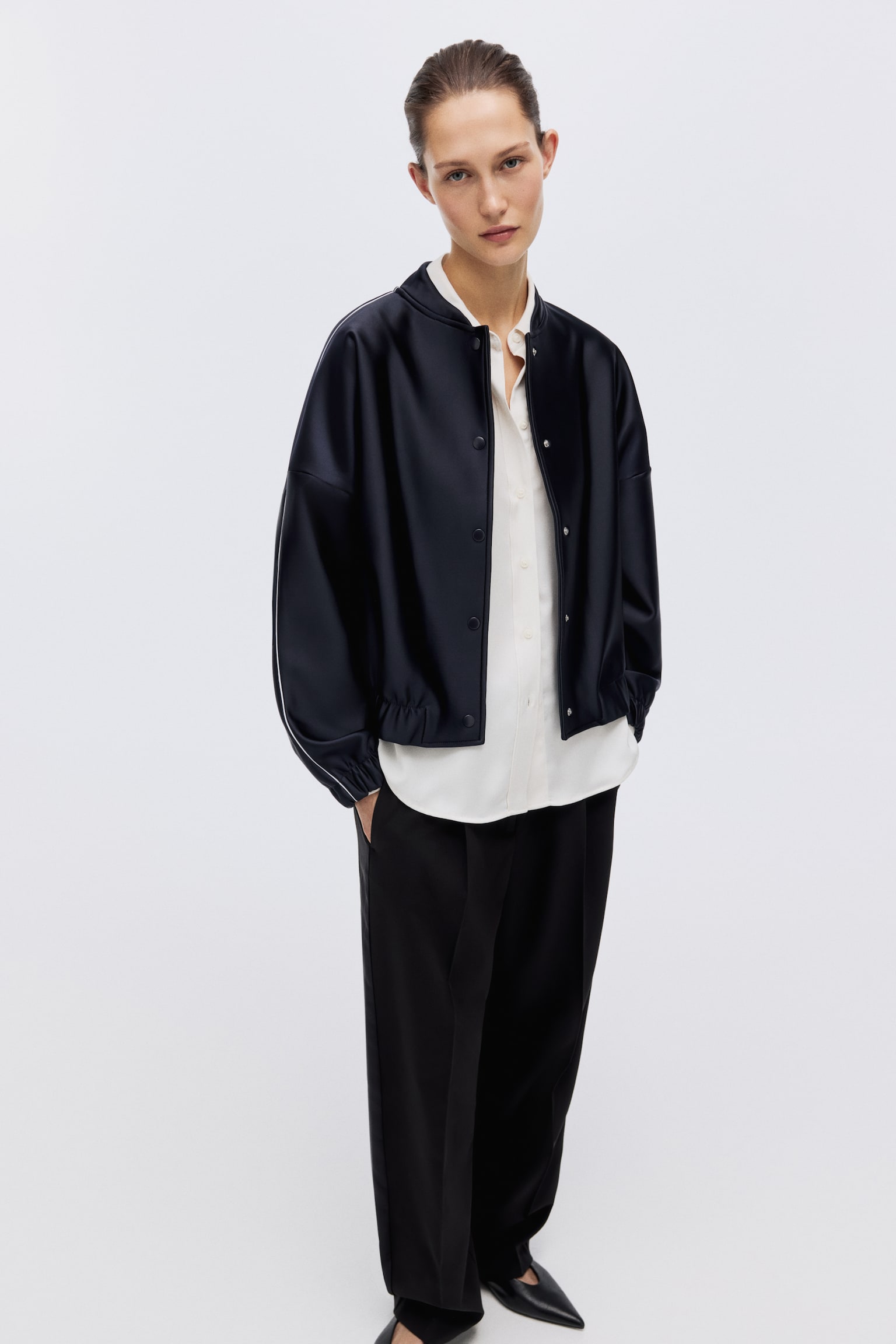 Женская куртка H&M Bomber, цвет: Тёмно-синий — фото 3