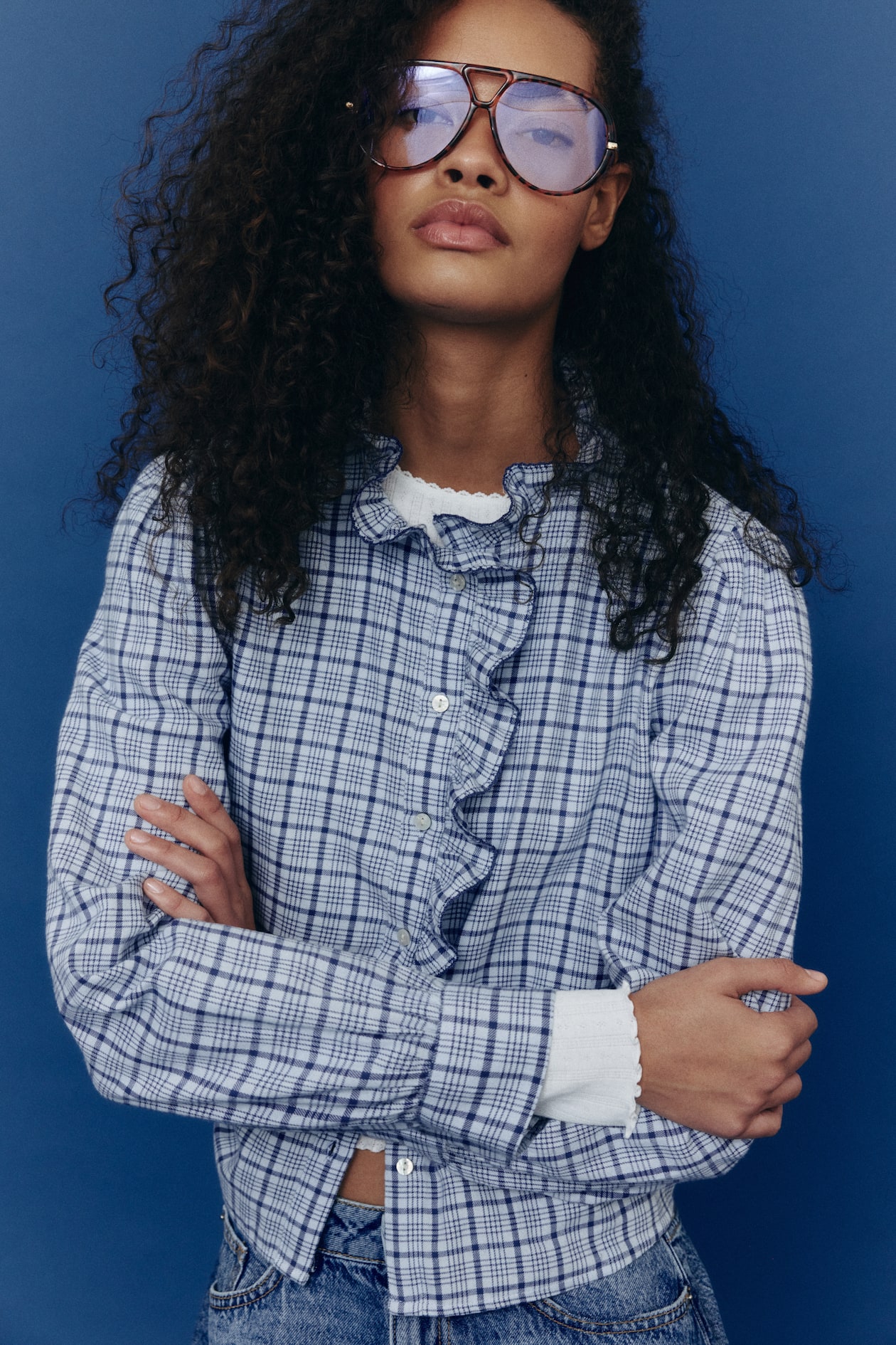 Blouse à col volanté en coton