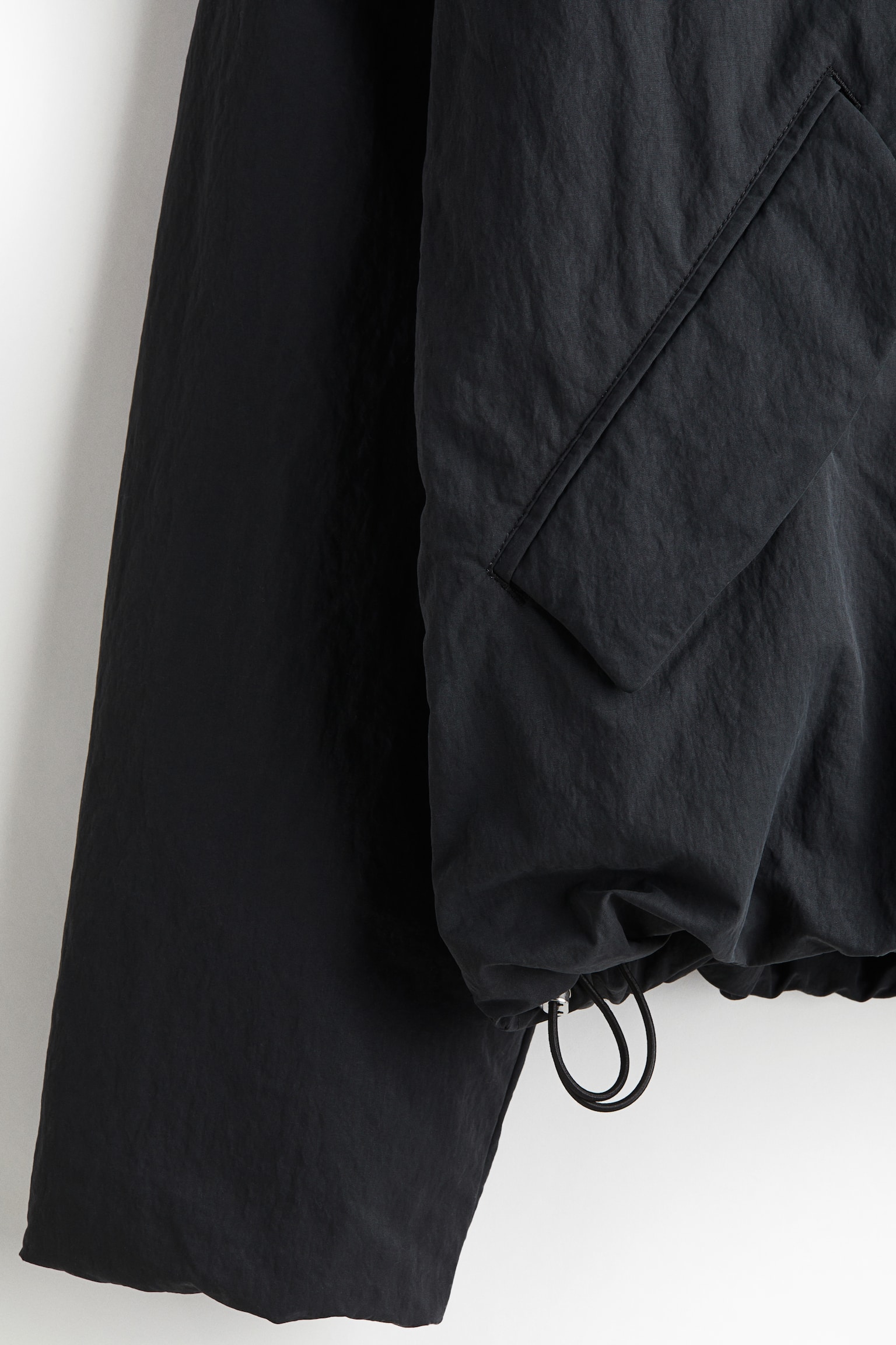 Мужская нейлоновая куртка-бомбер H&M Loose-Fit, цвет: Чёрный — фото 2