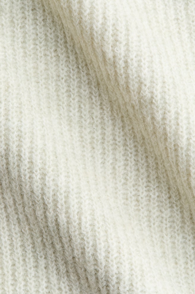 Boat-Neck Sweater - Light green melange - 4