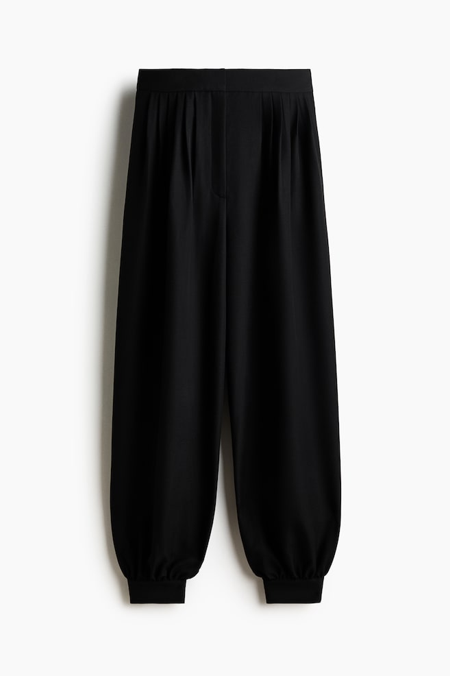 Plissierte Hose mit Balloon Leg - Schwarz/Graumeliert - 1