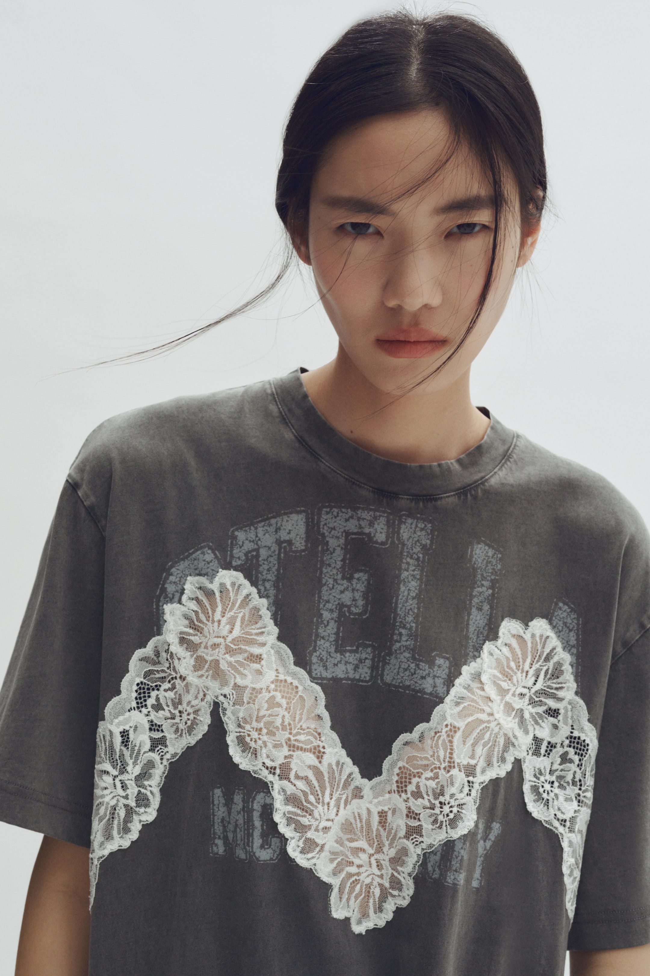 Robe T-shirt avec dentelle