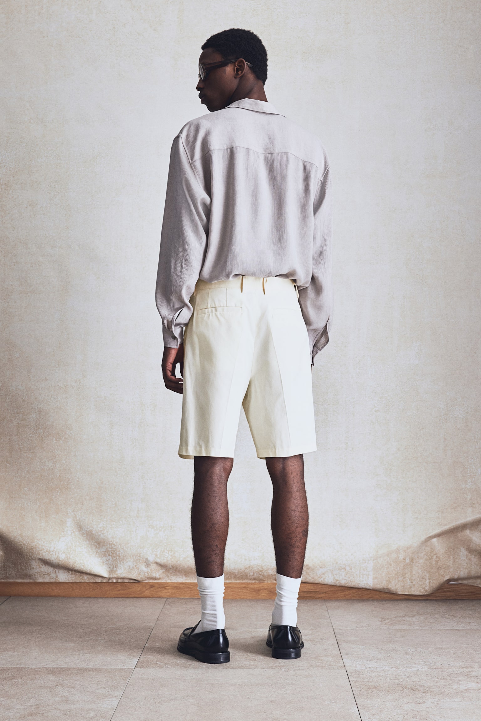 Relaxed Fit Twill bermuda shorts - Cream/Black