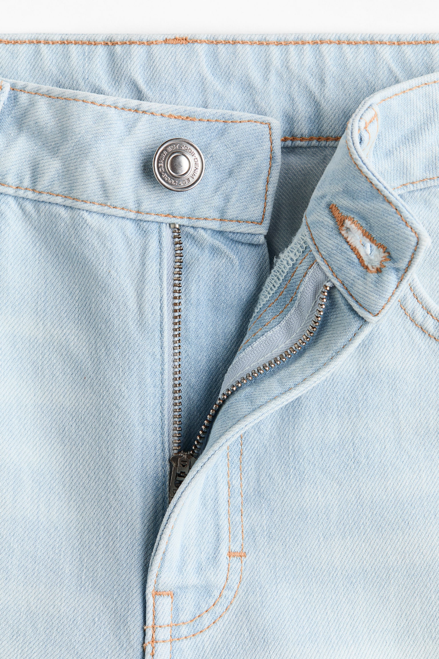Wide-Leg High-Waist Jeans - 4