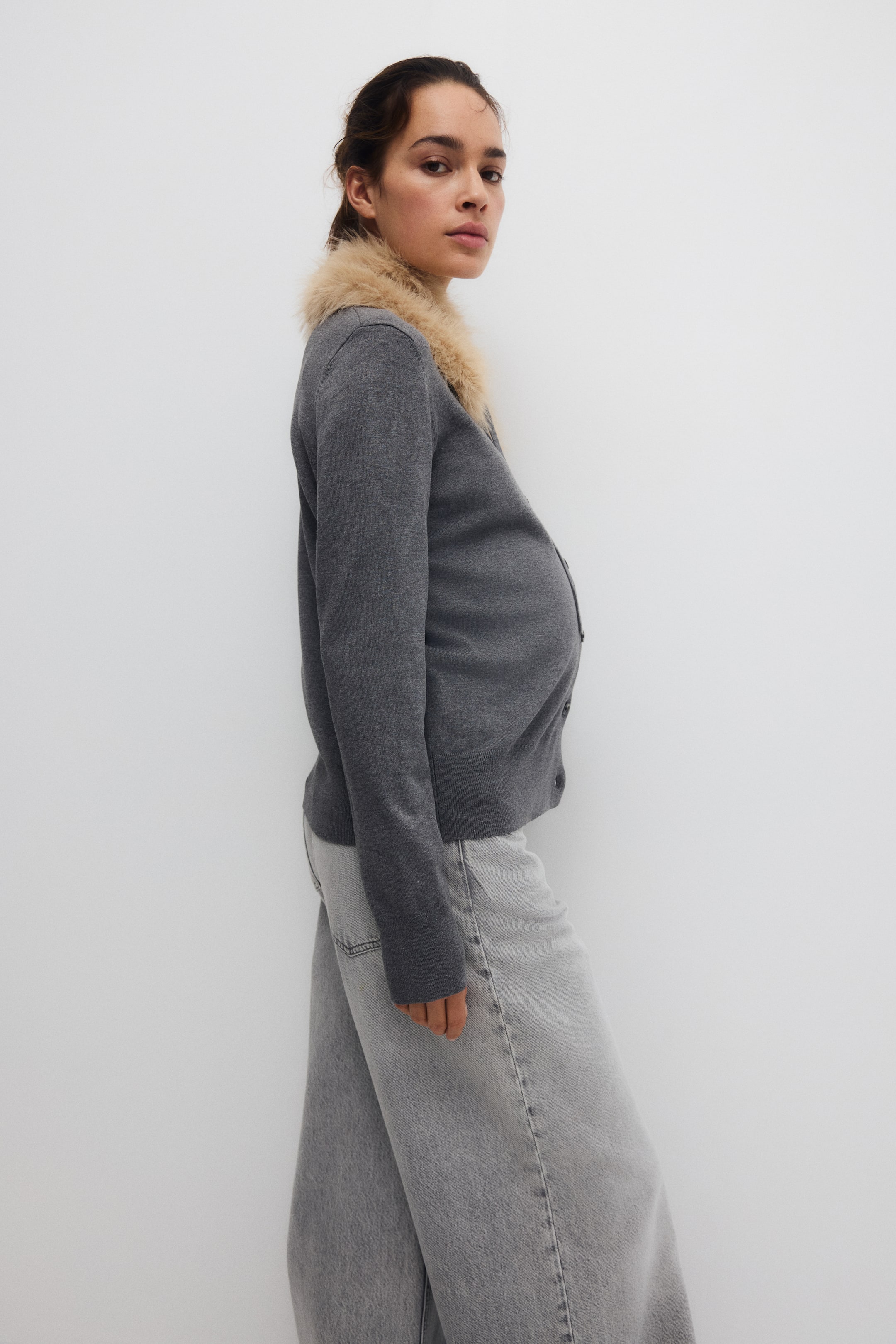 Prikaži veću sliku: MAMA Džemper na kopčanje s kragnom - Siva - Ladies | H&M RS 3