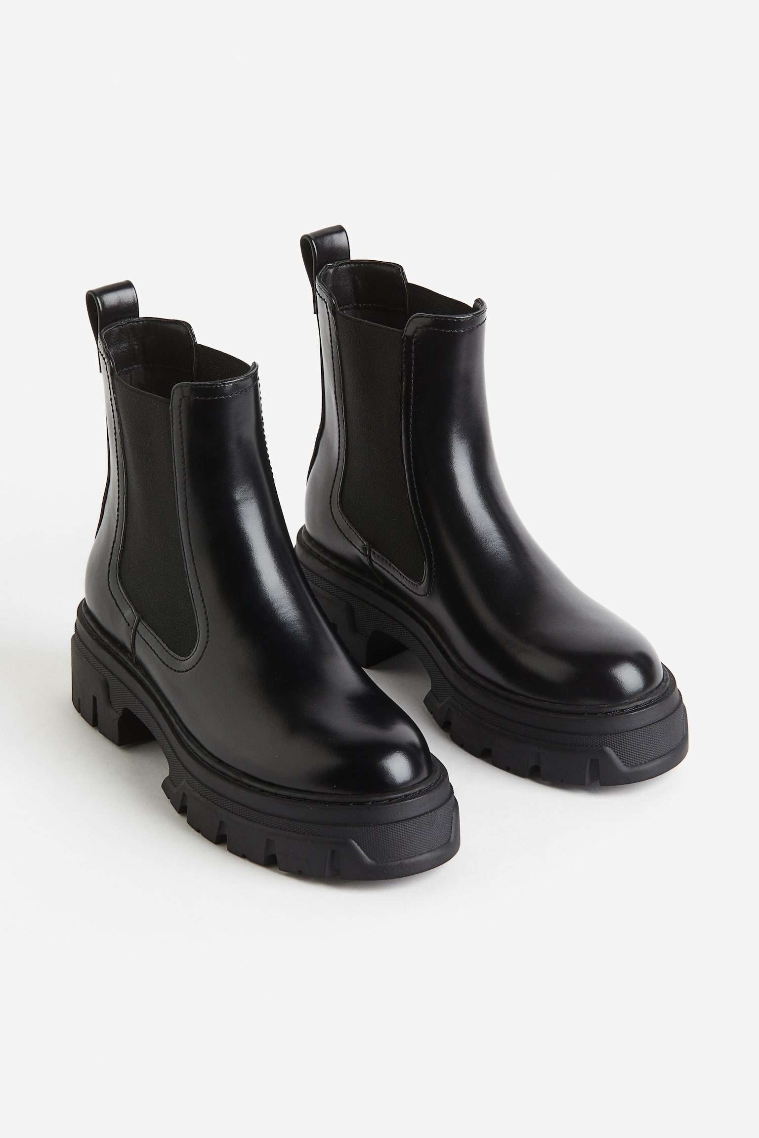 Chunky Chelsea Boots - Black - 5