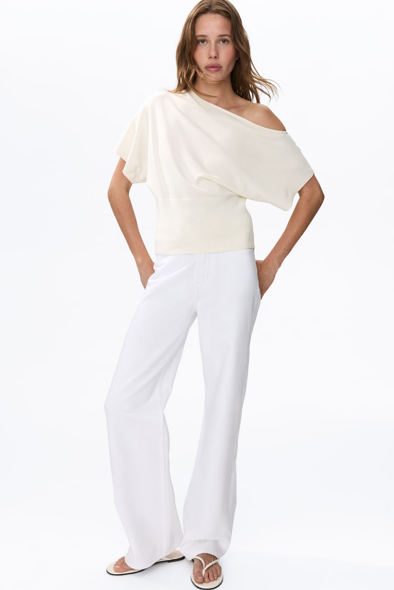 Bluza na jedno rame od finog pletiva