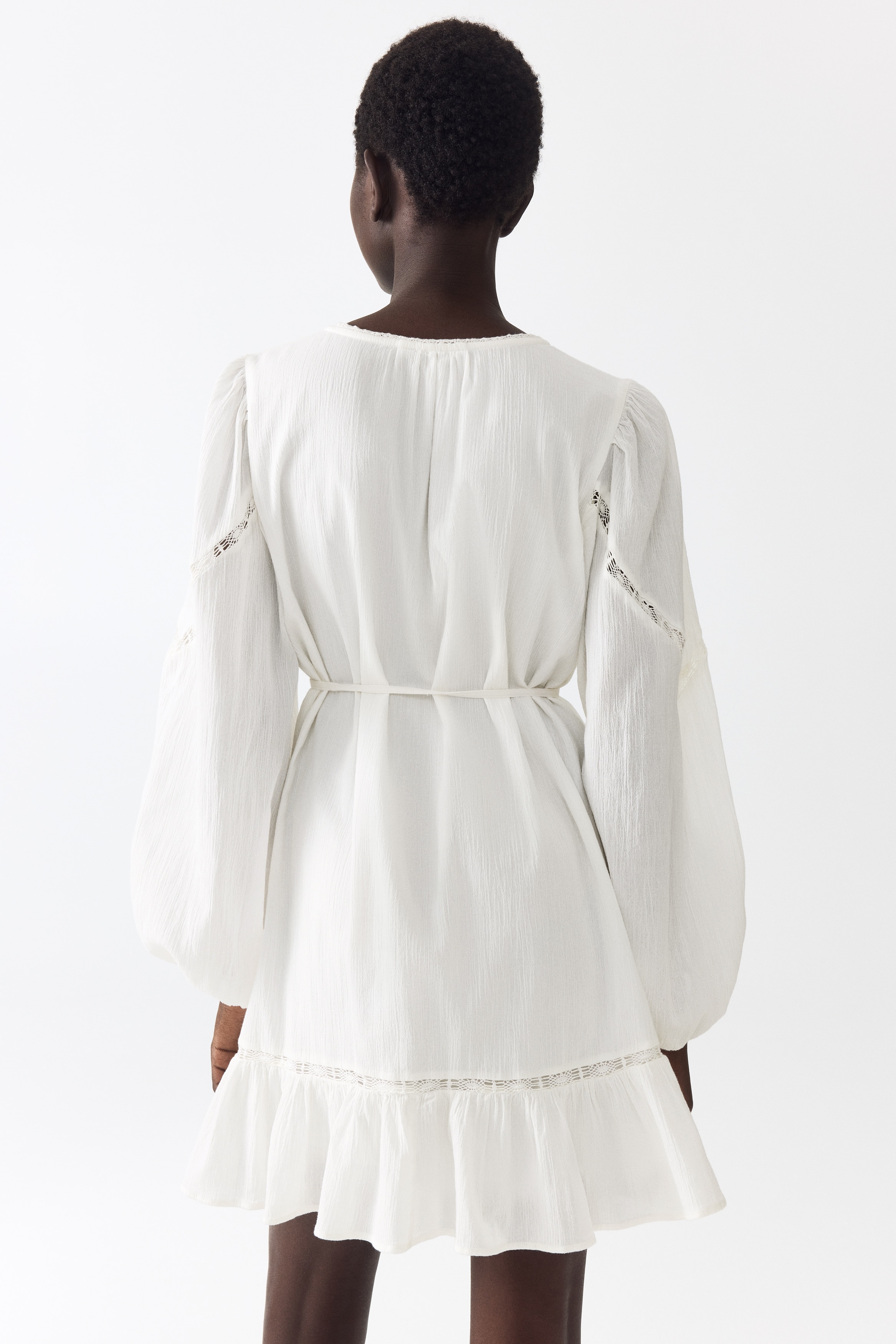 Women's White Long Sleeve Dresses | H&M Women's White Long Sleeve Dresses | H&M