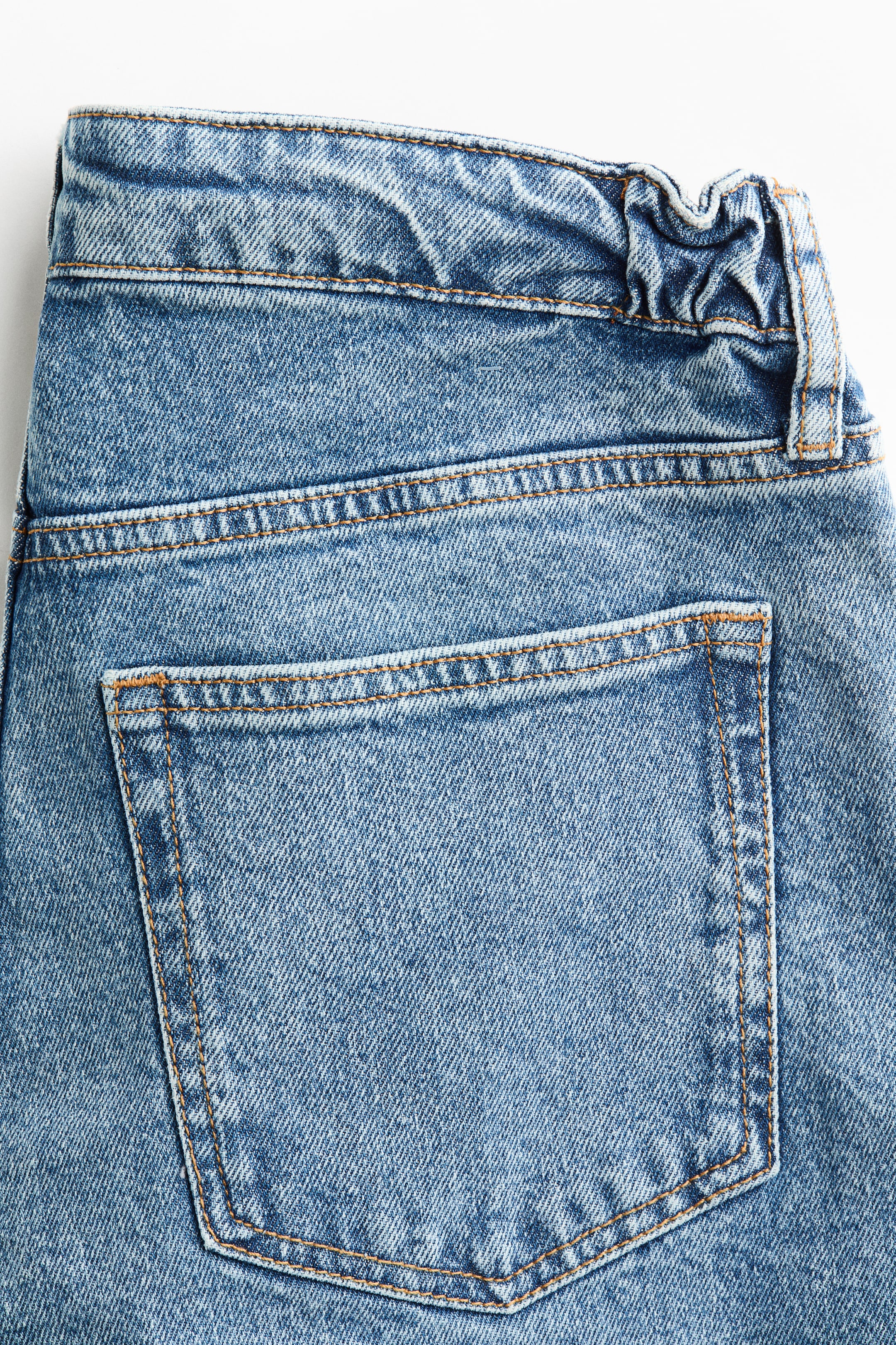 Jean MAMA droit à taille basse