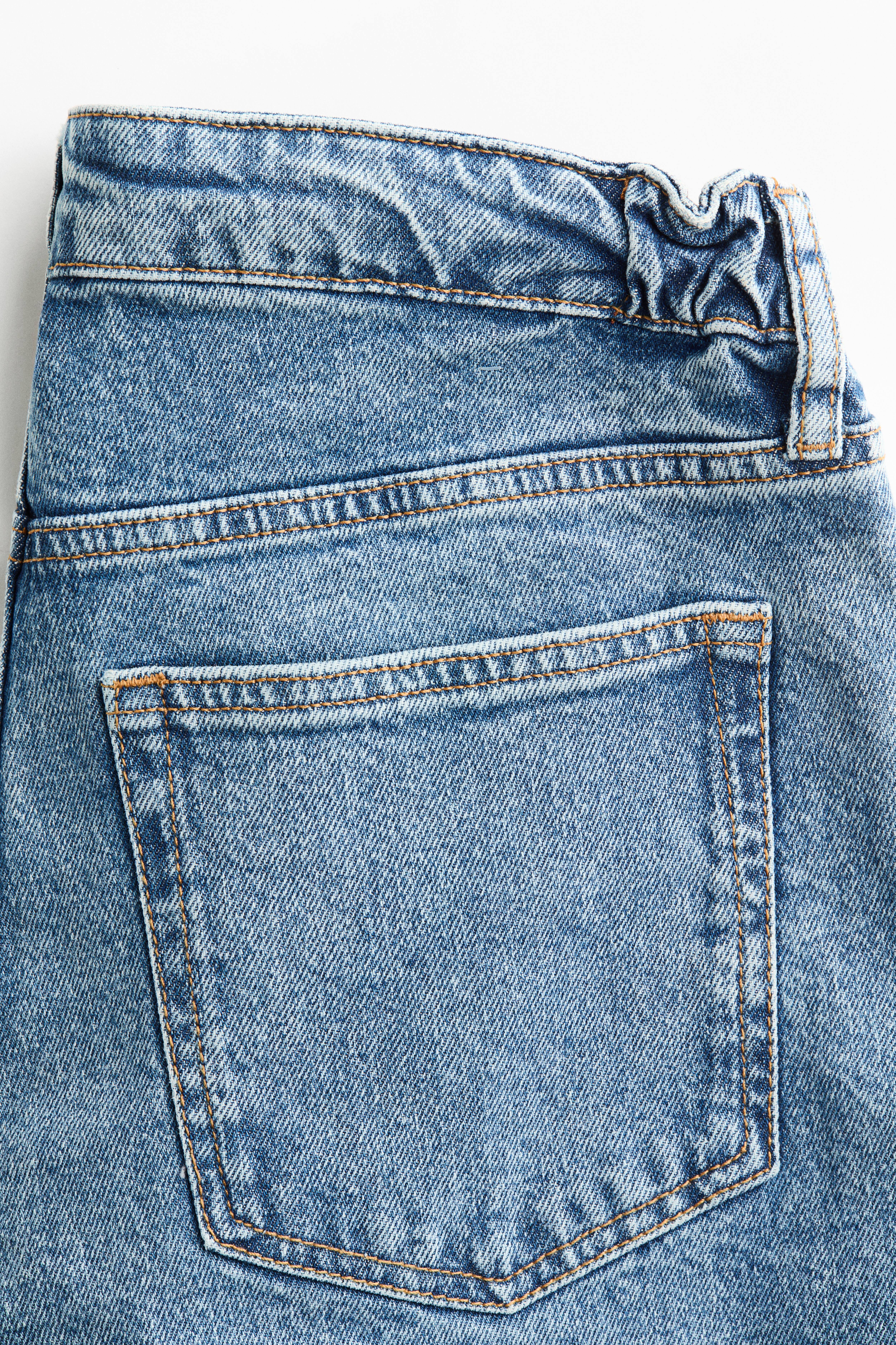 Jean MAMA droit à taille basse