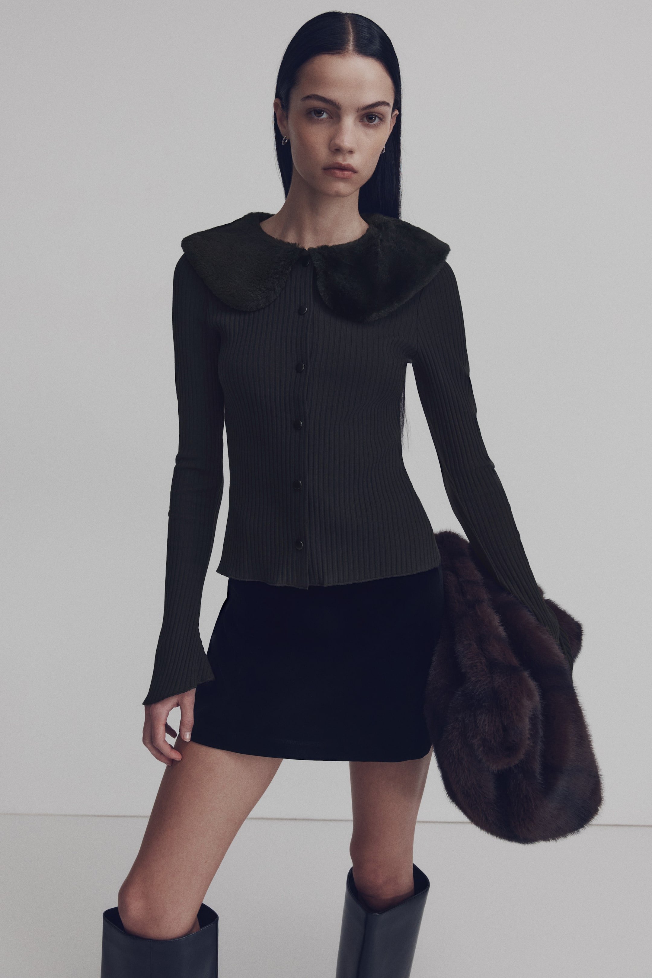 View larger image: Collared cardigan - Black - Ladies | H&M 3