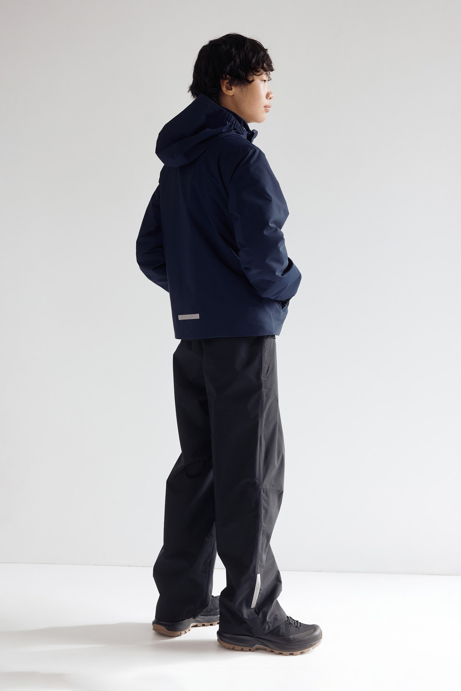Детская куртка H&M Move Padded Rain Jacket with StormMove™, цвет: Тёмно-синий — фото 6