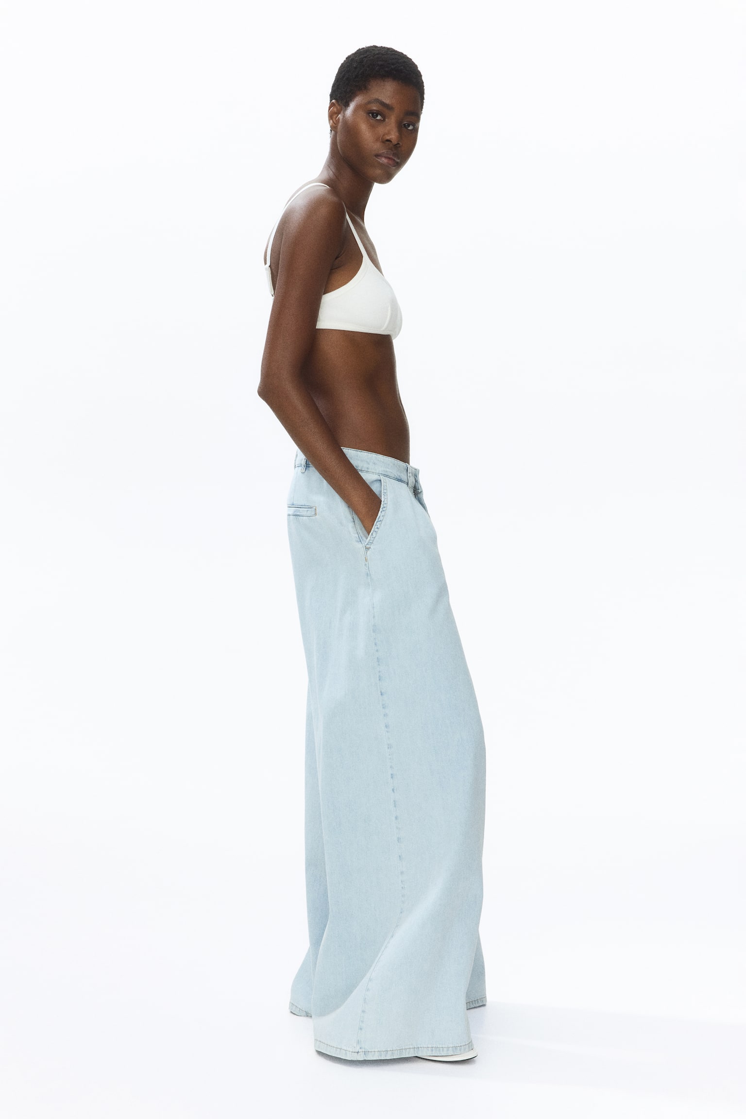 Женские джинсы H&M Extra-Wide Regular-Waist, цвет: Светлый джинсовый синий — фото 5