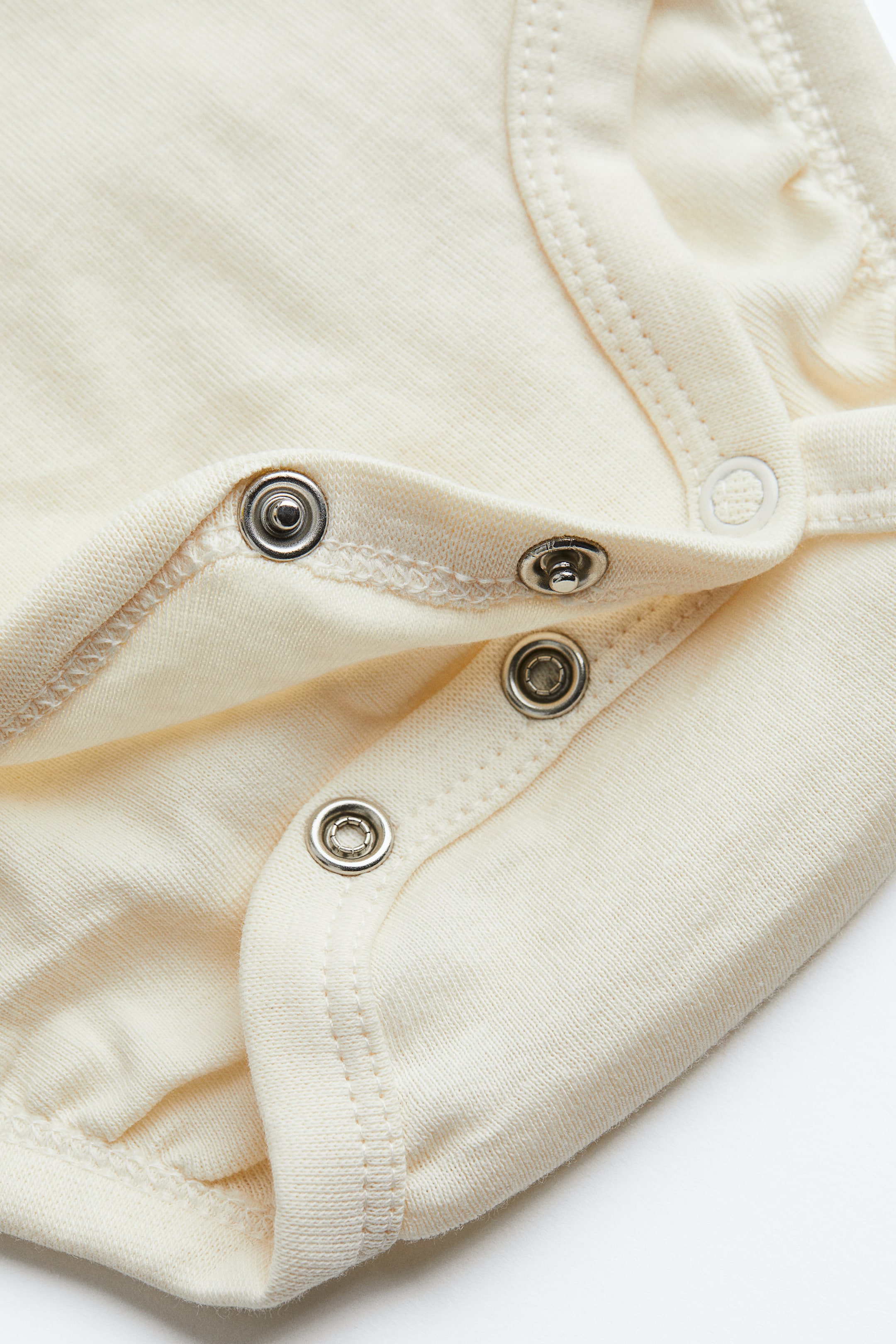 הצגת תמונה גדולה יותר: מארז 2 בגדי גוף מכותנה - סגול בהיר/לבן טבעי - Kids | H&M IL 2