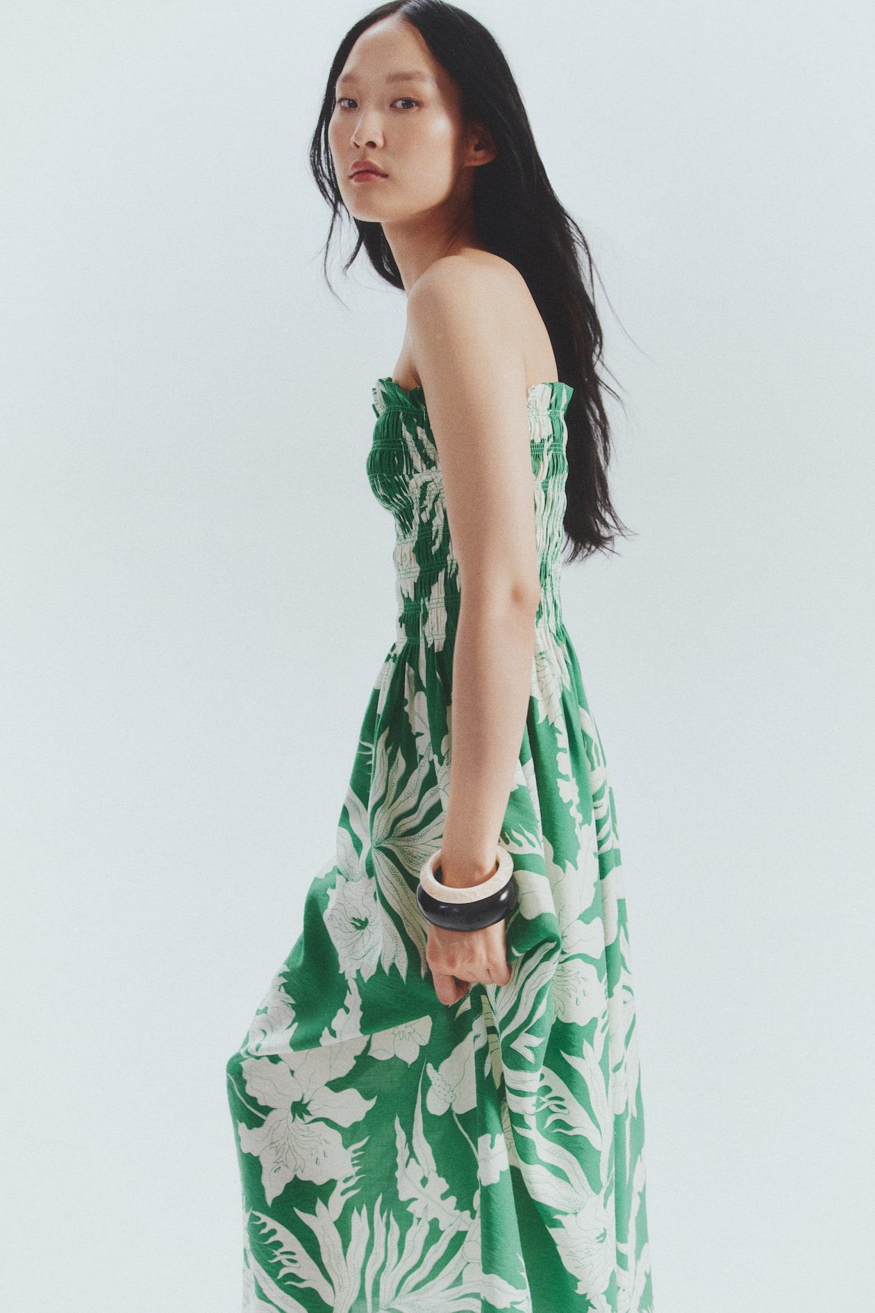 Abito con spalline sottili e corpetto a smock Verde/bianco fiori DONNA  H&M IT