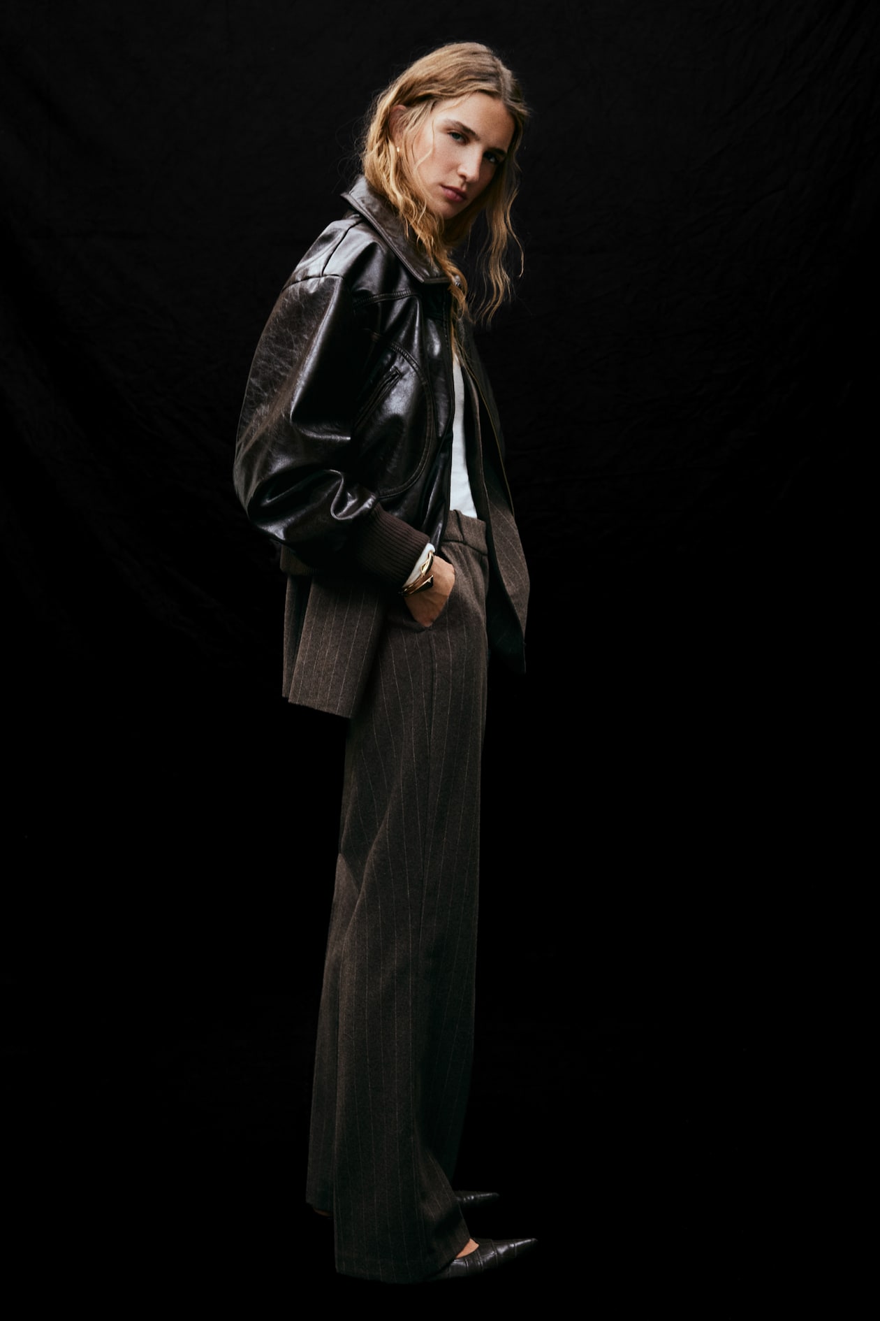 Pantalon de tailleur - Marron foncé/rayures tennis - FEMME | H&M FR