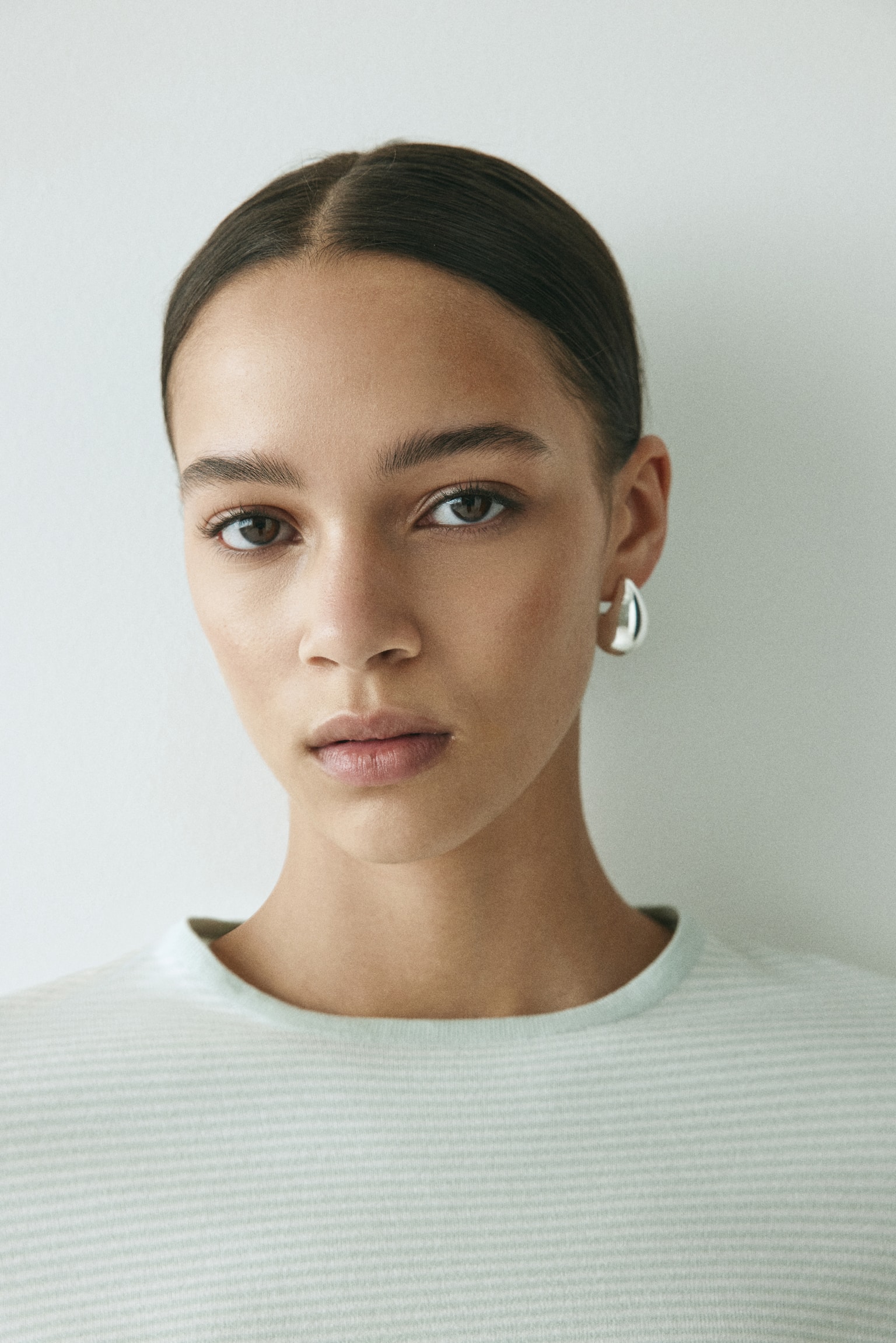 Fine-knit T-shirt - White/Light green striped/Light yellow/White/Light grey striped/White/Pink/Plum red/Navy blue/White/Striped - 3