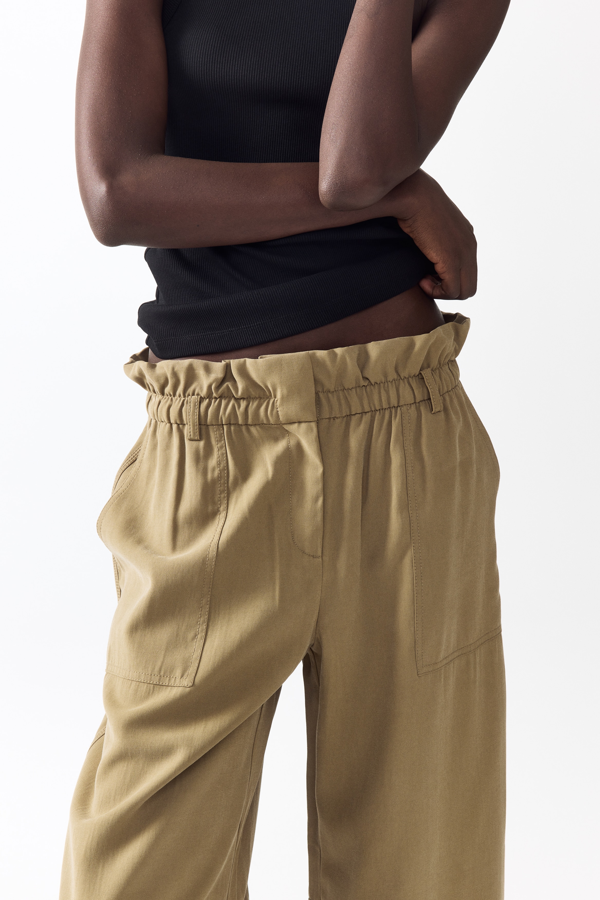 Barrel paper bag trousers