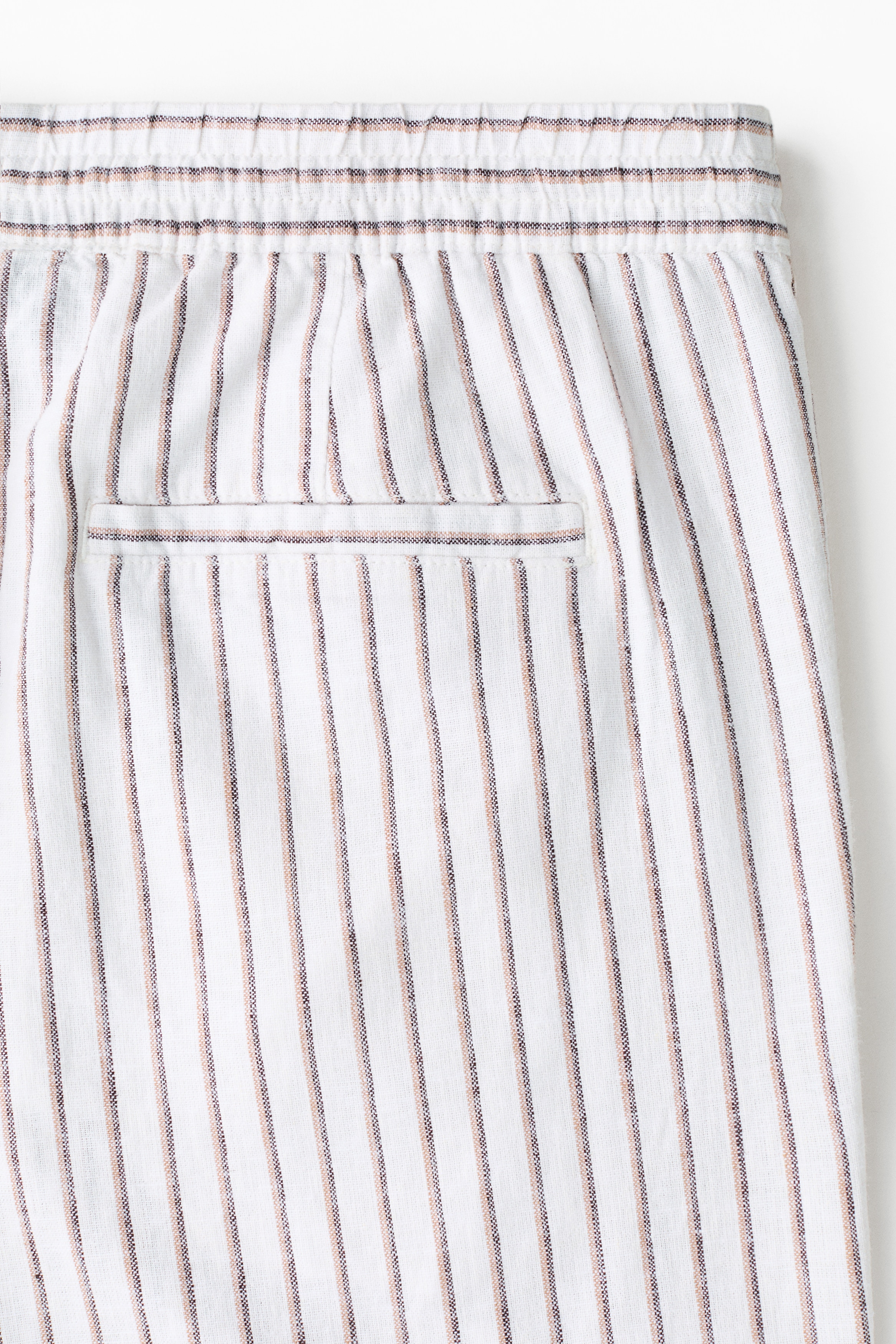 Relaxed Fit Linen-blend shorts