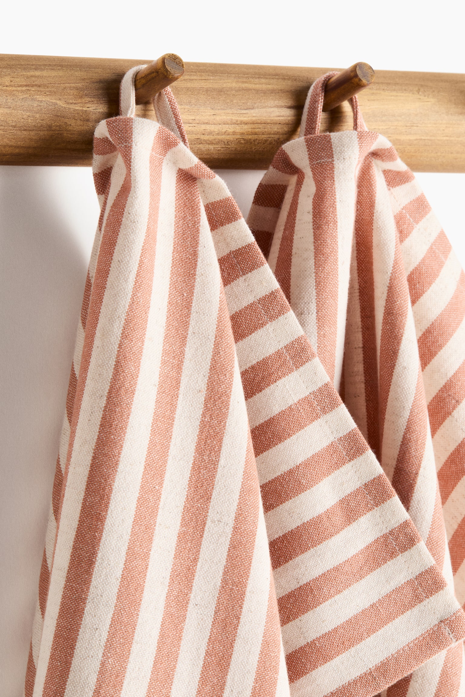 리넨 블렌드 티타월 2피스 세트 - 테라코타/스트라이프/Beige/White striped/Terracotta/Gingham check/브라운/깅엄/Olive green/Beige striped/Olive green/Gingham check/베이지/깅엄/다크 브라운/스트라이프/Light pink/Striped/Light pink/Gingham check - 2