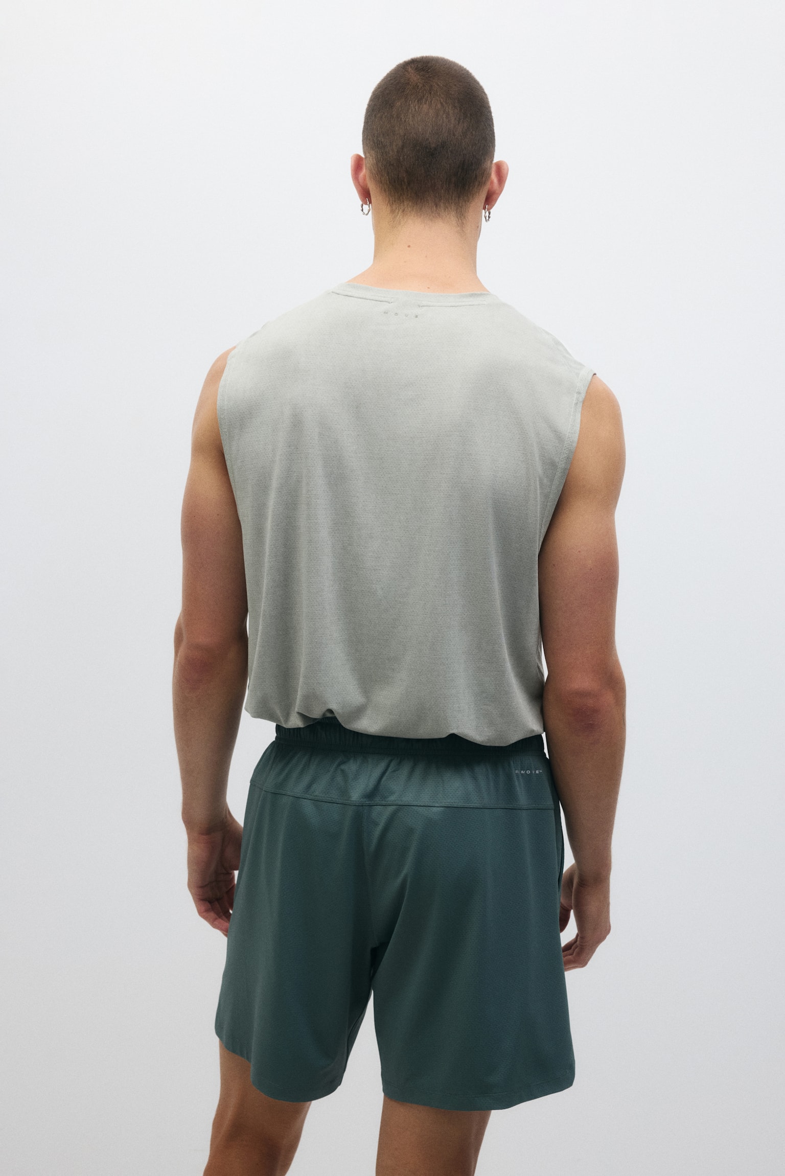 מכנסי ספורט קצרים DryMove™‎ - ירוק מאובק/שחור/חום כהה - 4