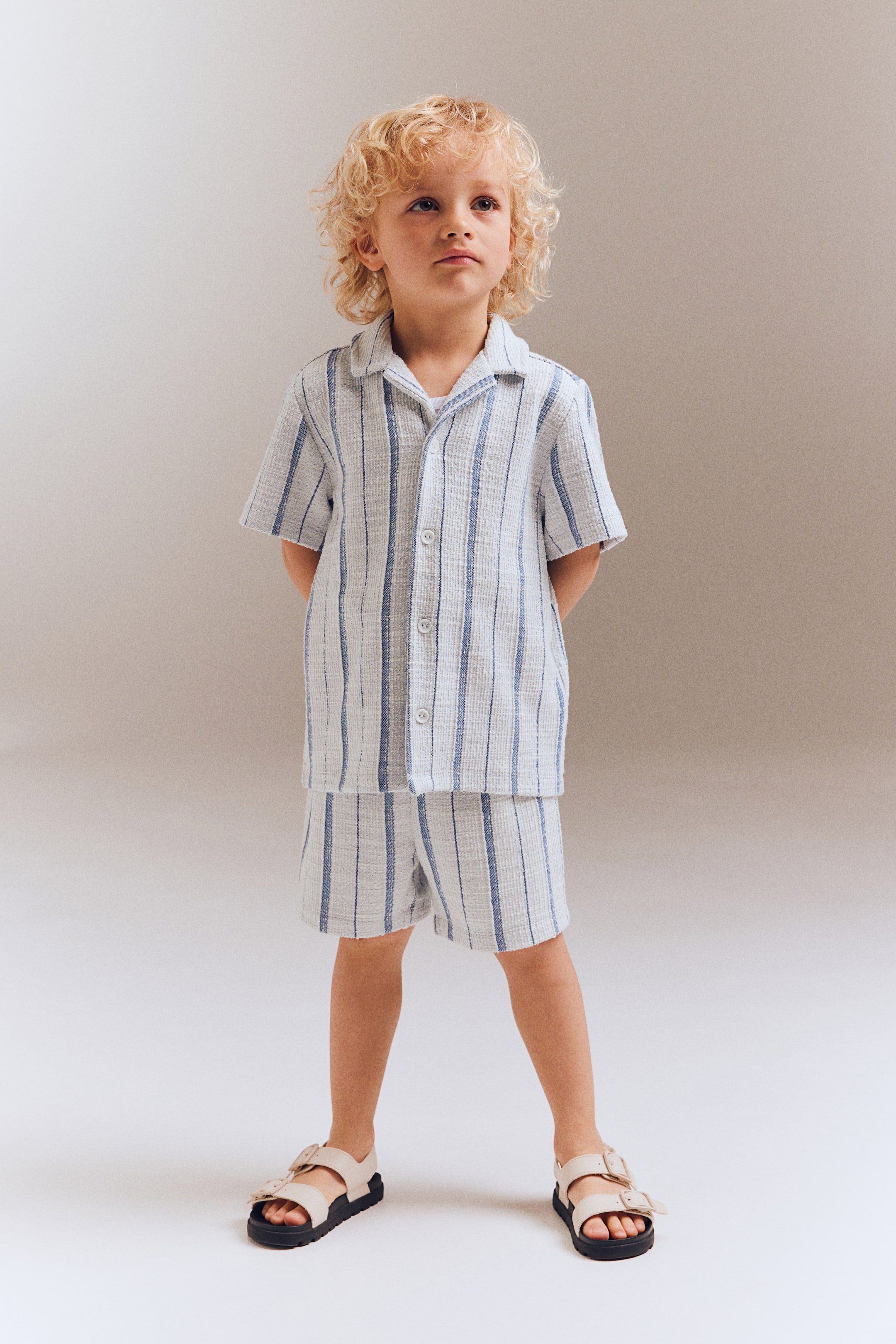 2-piece Shirt and Shorts Set