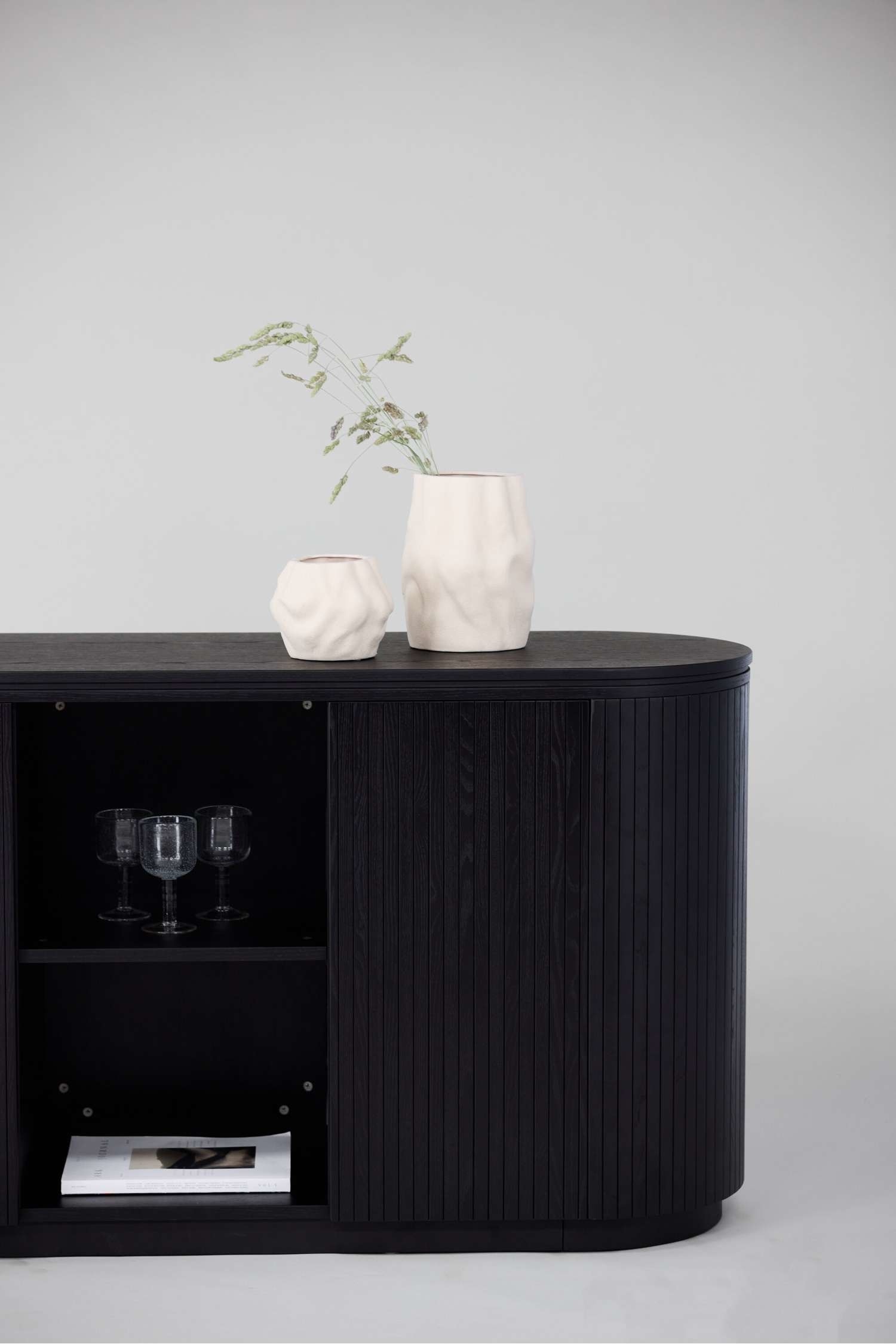Fjällbacka Cabinet - Le Noir, Mdf