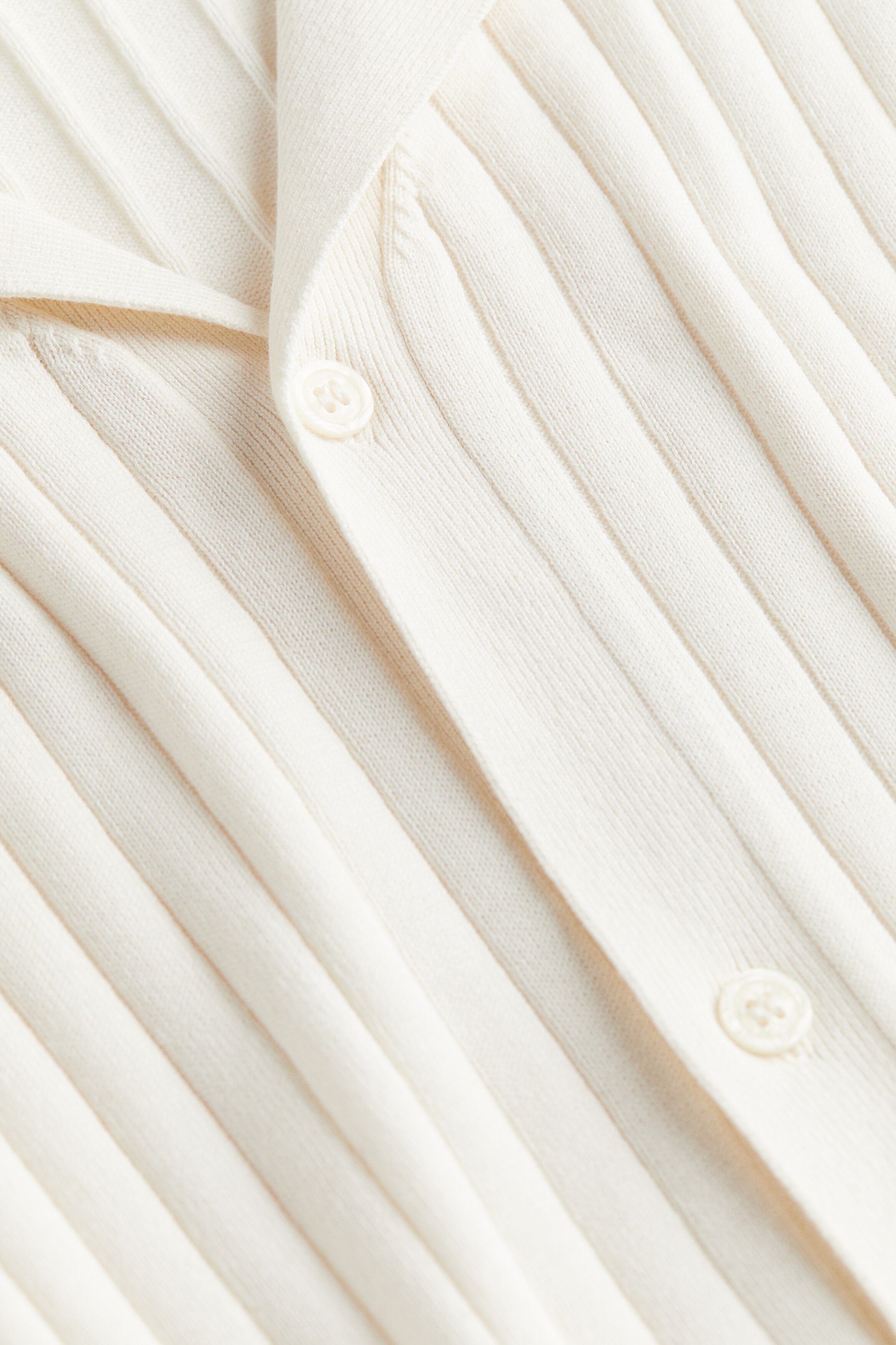 Regular Fit Rib-knit Resort Shirt - Cream - Men | H&M US