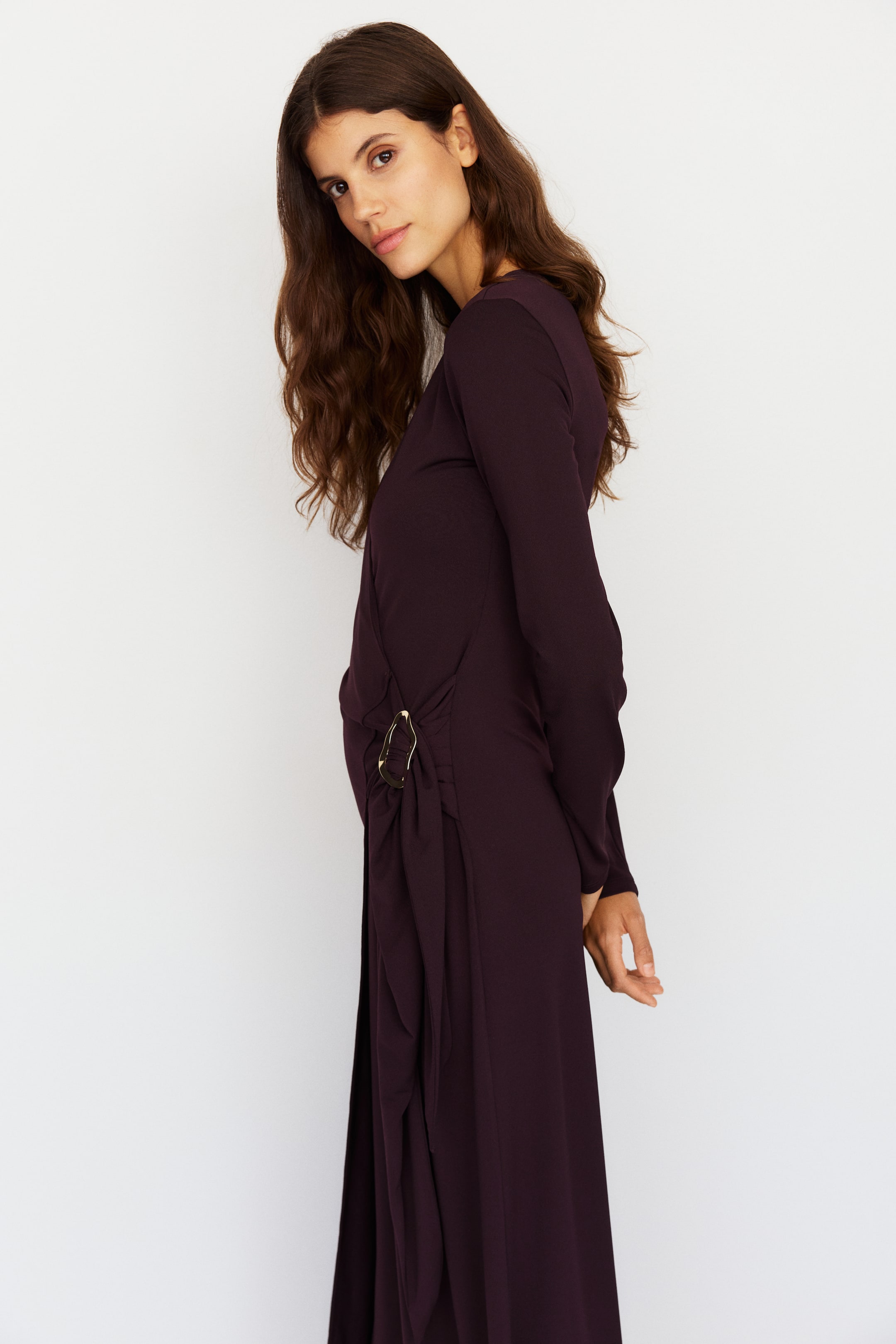 View larger image: MAMA Nursing wrap dress - Burgundy - Ladies | H&M 1
