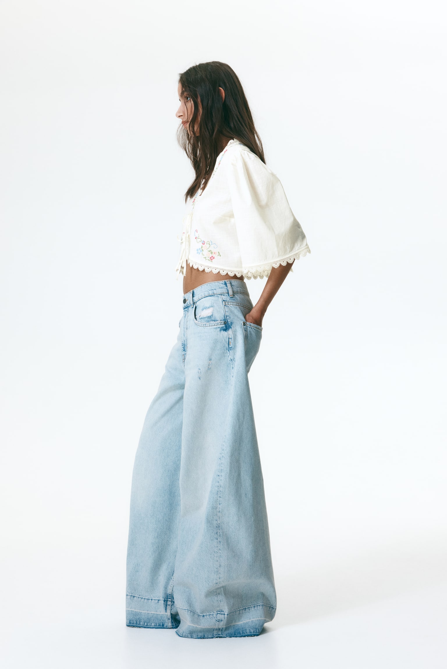 Cropped embroidered blouse - Cream/Floral - 3