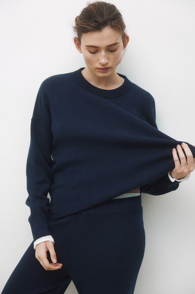Oversized Pullover - Marineblau/Beige - 1