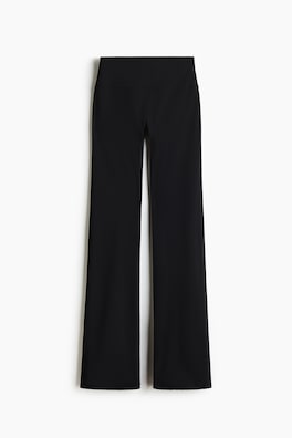 Utsvängda träningsleggings med SculptMove™