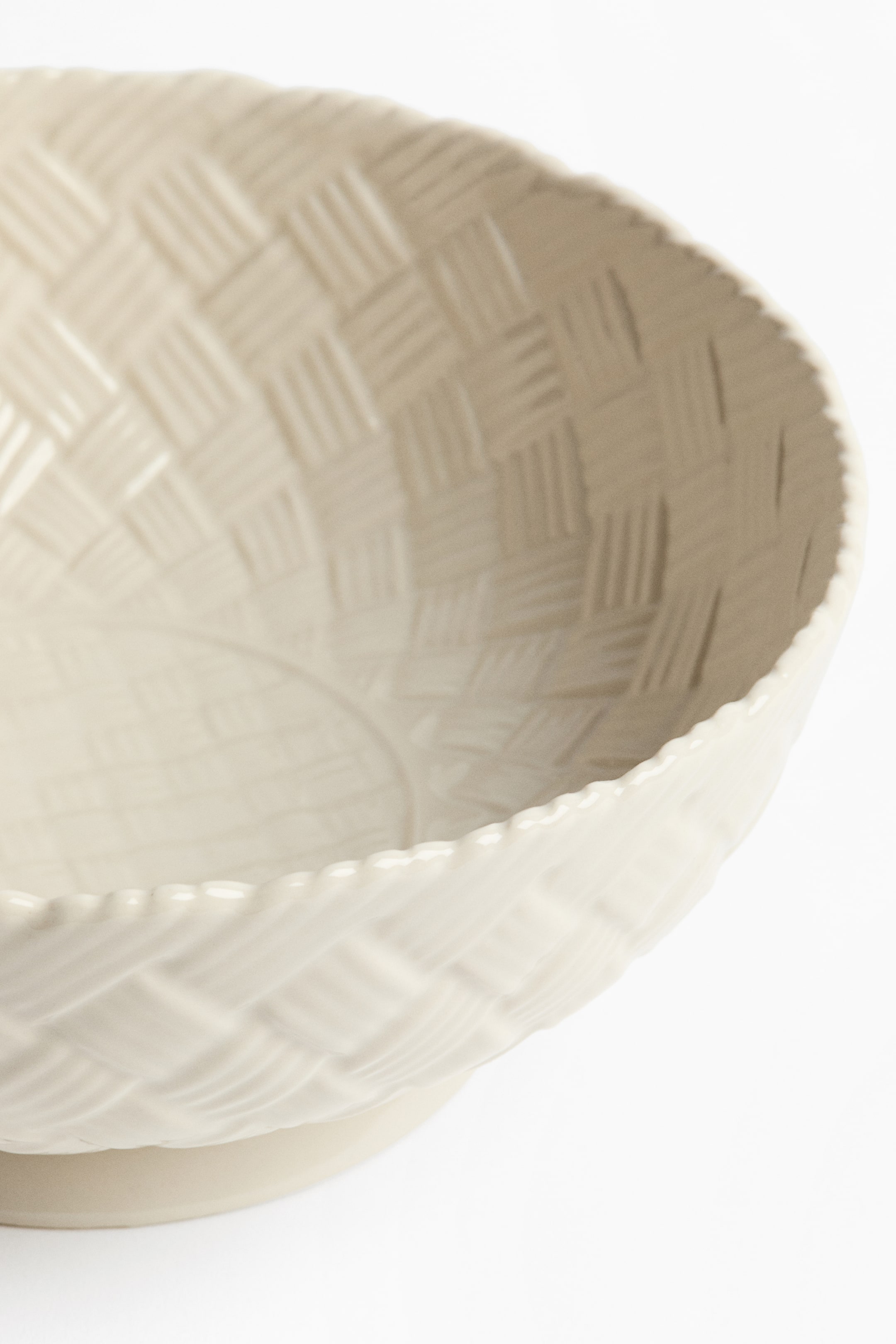 Large Braided-Look Stoneware Bowl